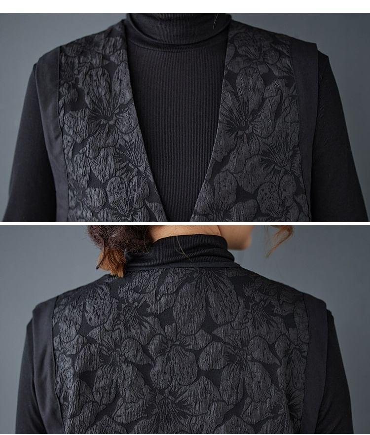 V-Neck Floral Jacquard Asymmetrical Frog Buttoned Long Vest Product Image