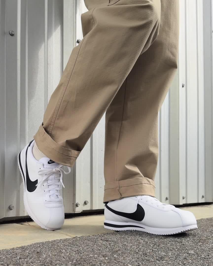 Nike Men's Cortez Leather Shoes Product Image