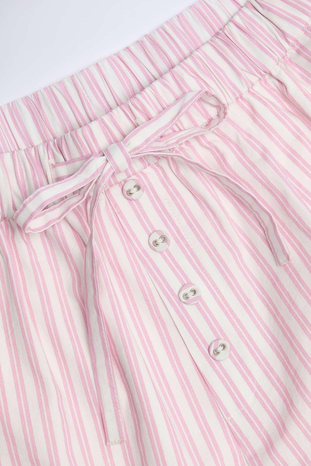 Mid-Rise Cotton-Poplin Shorts in Pink Stripe Product Image