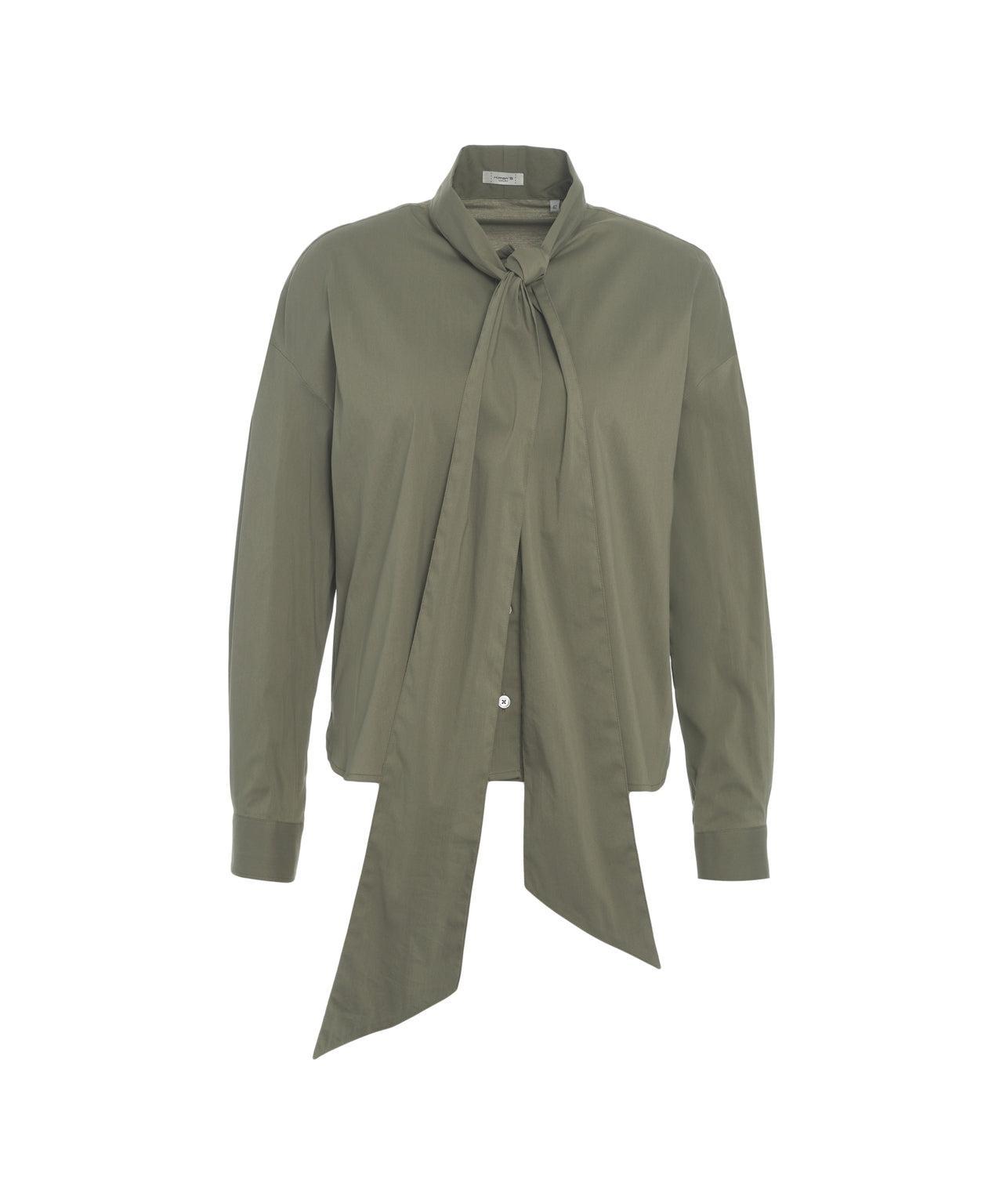 Blouse with bow collar Product Image