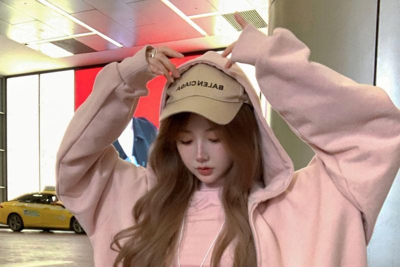 Mock-Neck Crop T-Shirt / Oversized Hooded Jacket / Drawcord Wide-Leg Sweatpants Product Image
