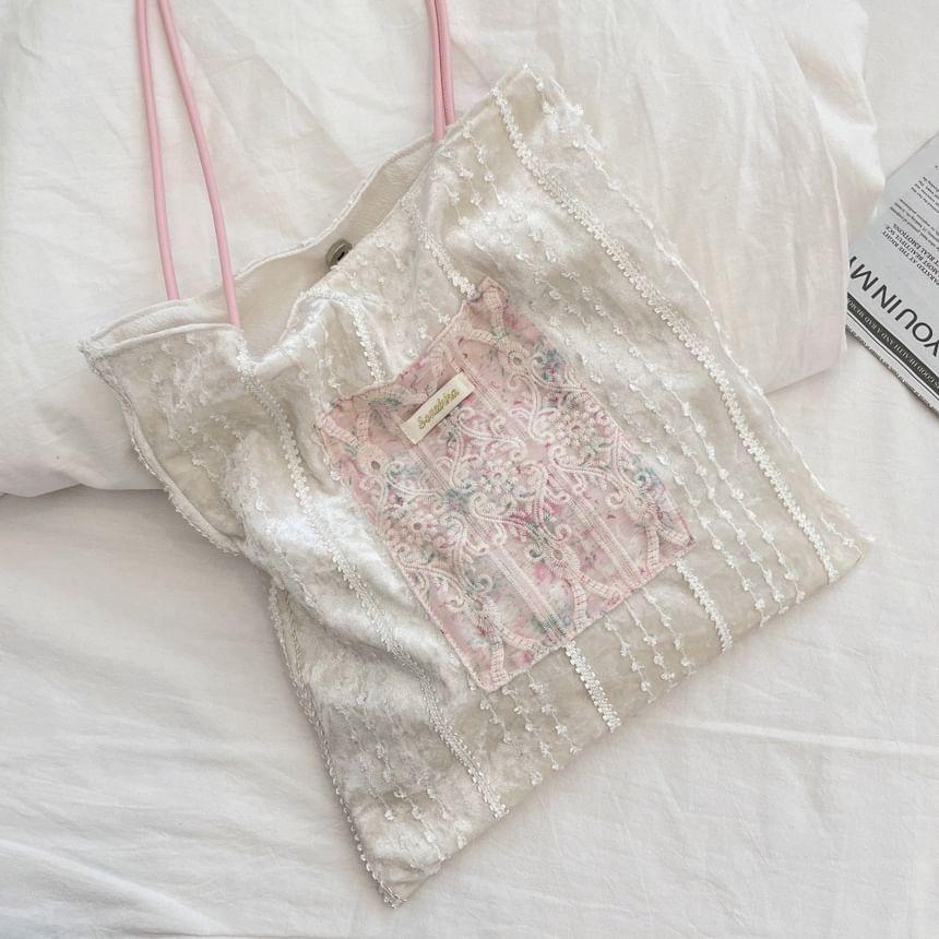 Applique Tote Bag Product Image