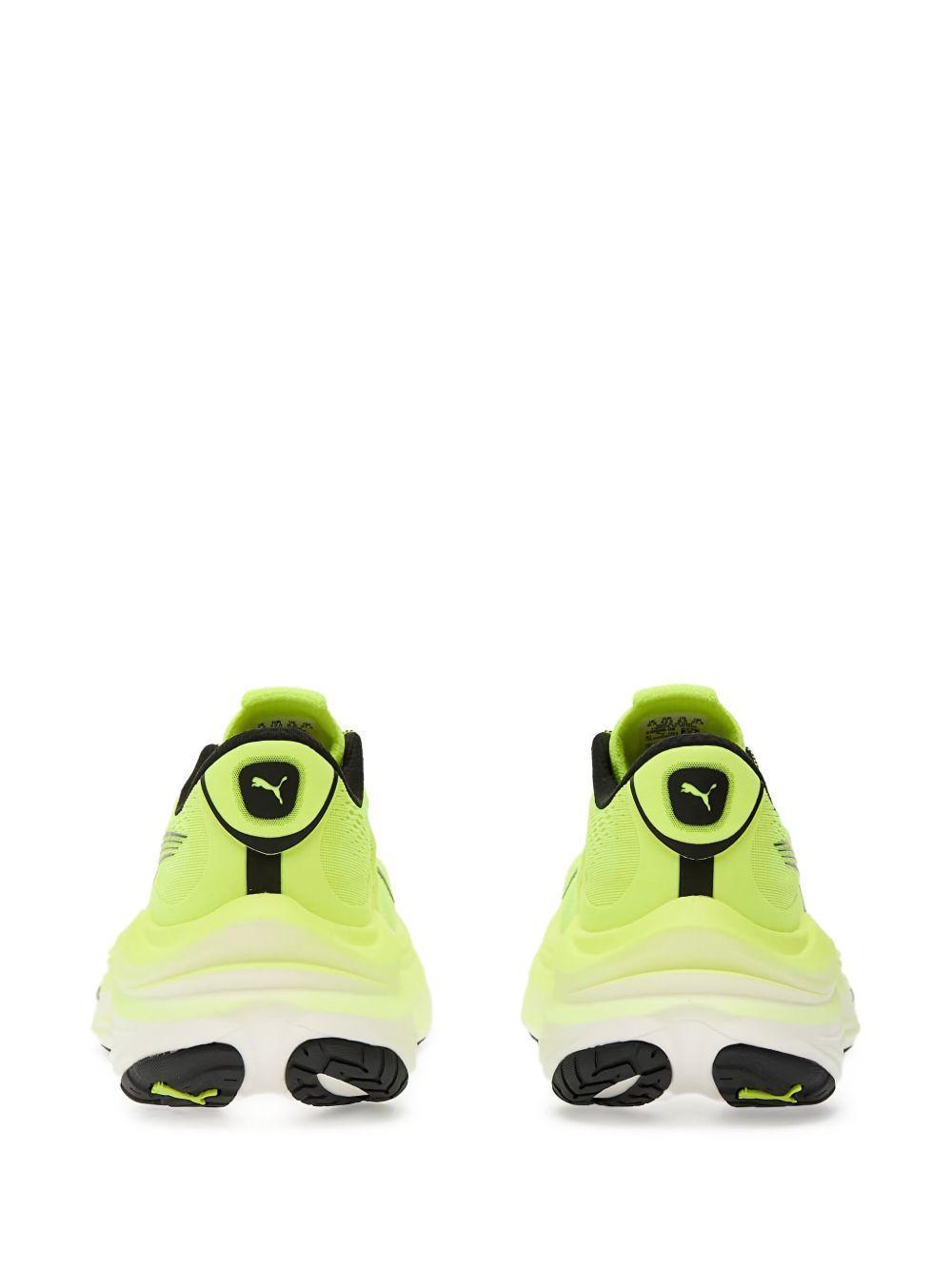 MagMax Nitro sneakers Product Image