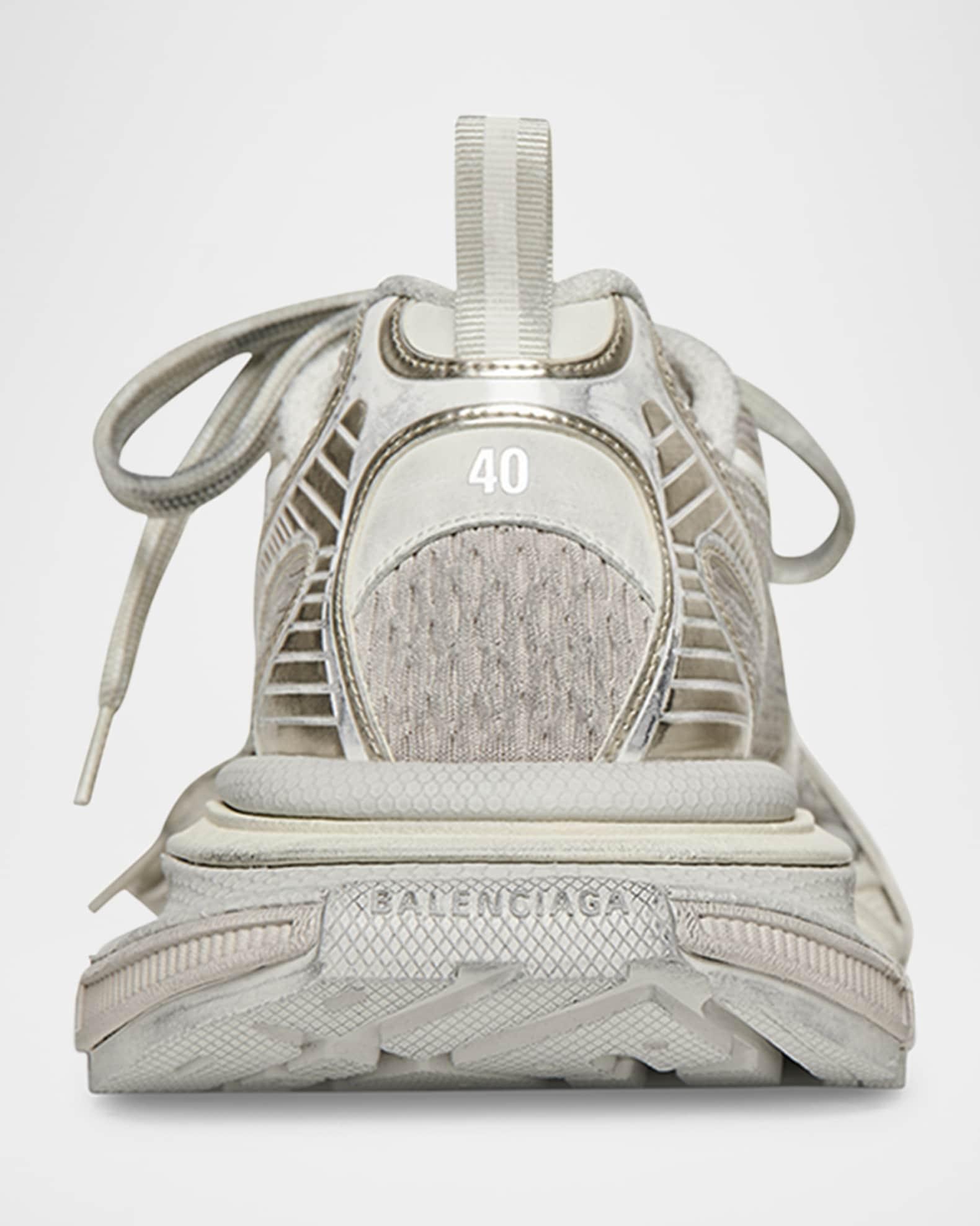 Mens 3XL Mesh Low-Top Sneakers Product Image