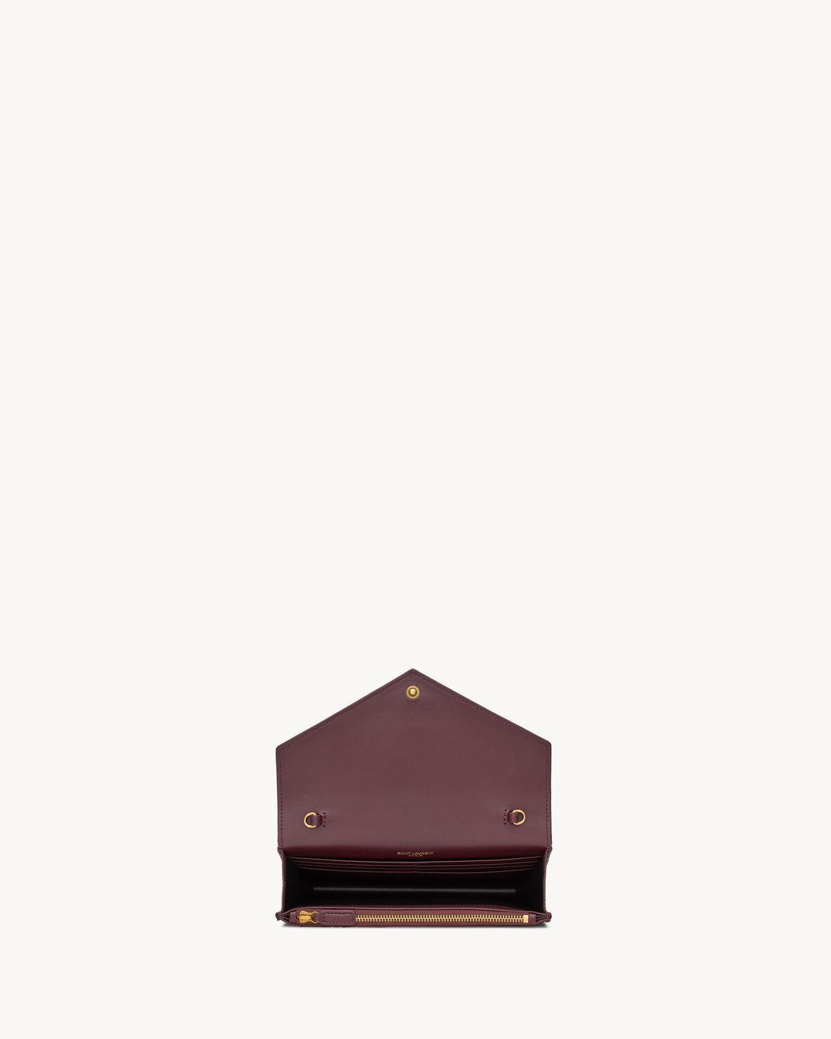 cassandre envelope chain wallet in shiny leather Product Image