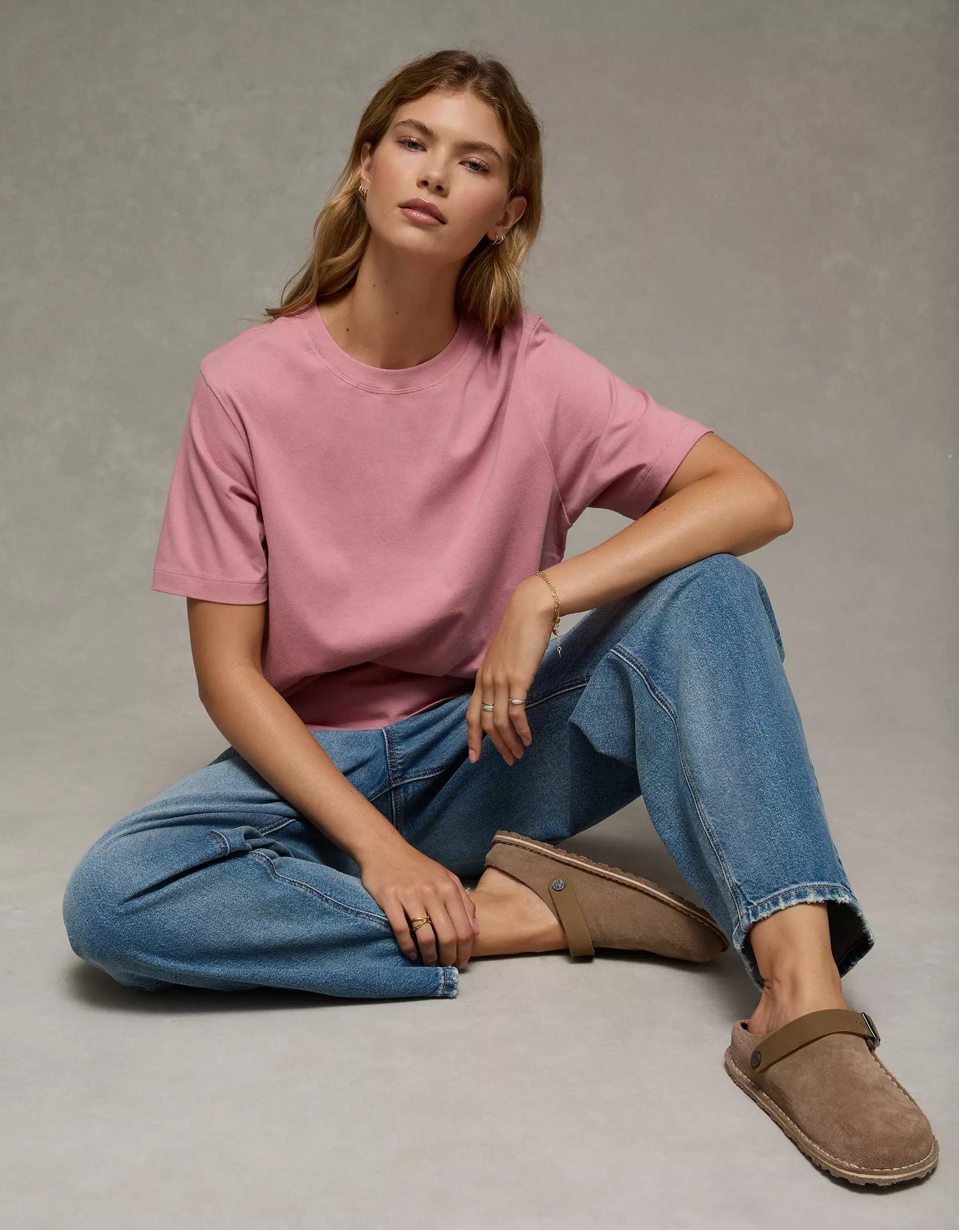 AE Everyday Luxe Relaxed T-Shirt Product Image
