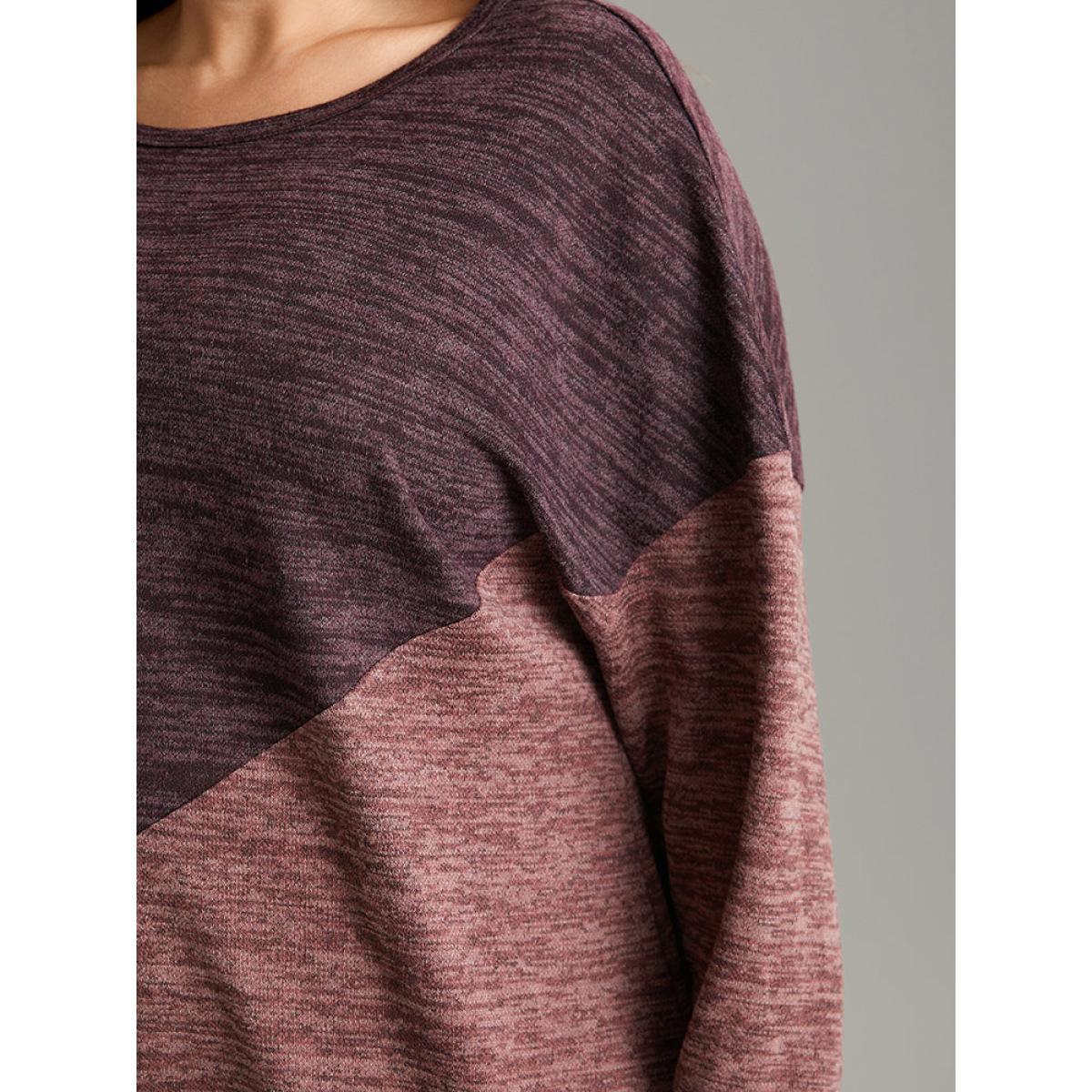 Plus Size Two Tone Patchwork Drop Shoulder Sweatshirt Women Multicolor Casual Contrast Round Neck Dailywear Sweatshirts BloomChic 28/5X Product Image