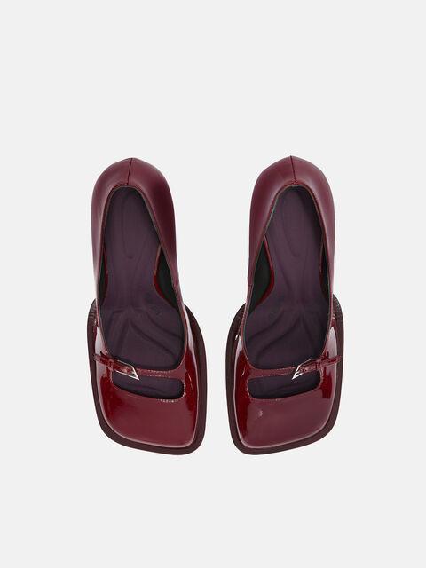"Mia'' burgundy pump Product Image