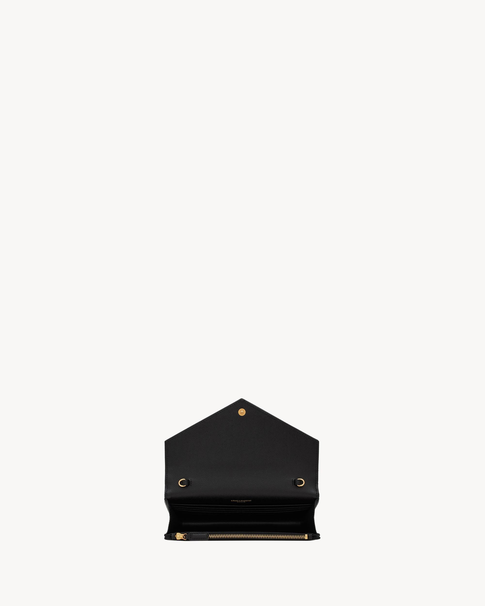 CASSANDRE ENVELOPE CHAIN WALLET IN GRAIN DE POUDRE LEATHER Product Image