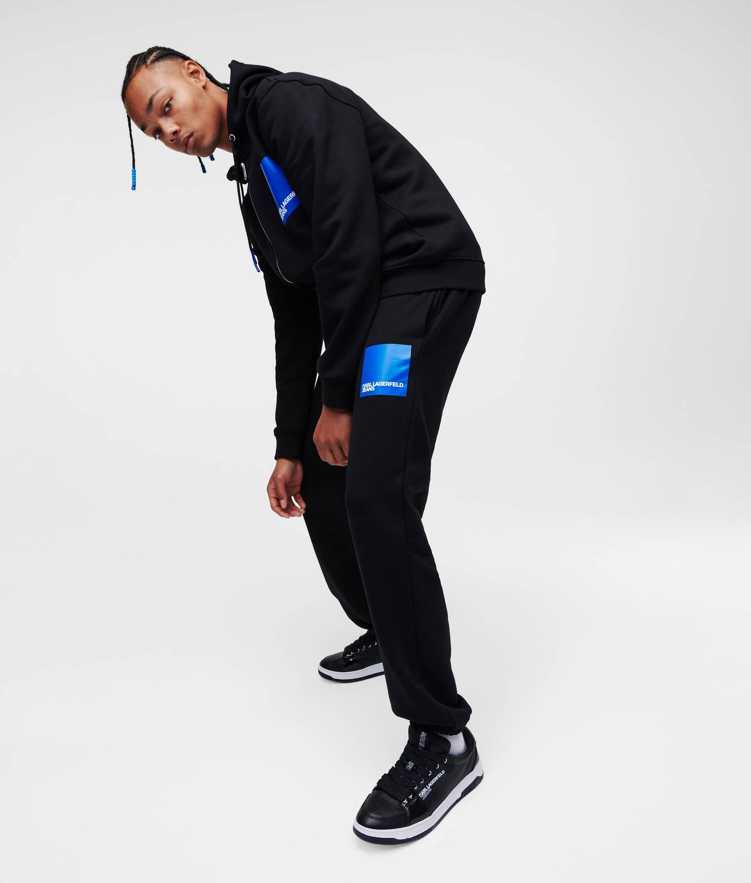 KLJ BOX LOGO ZIP-UP HOODIE Product Image