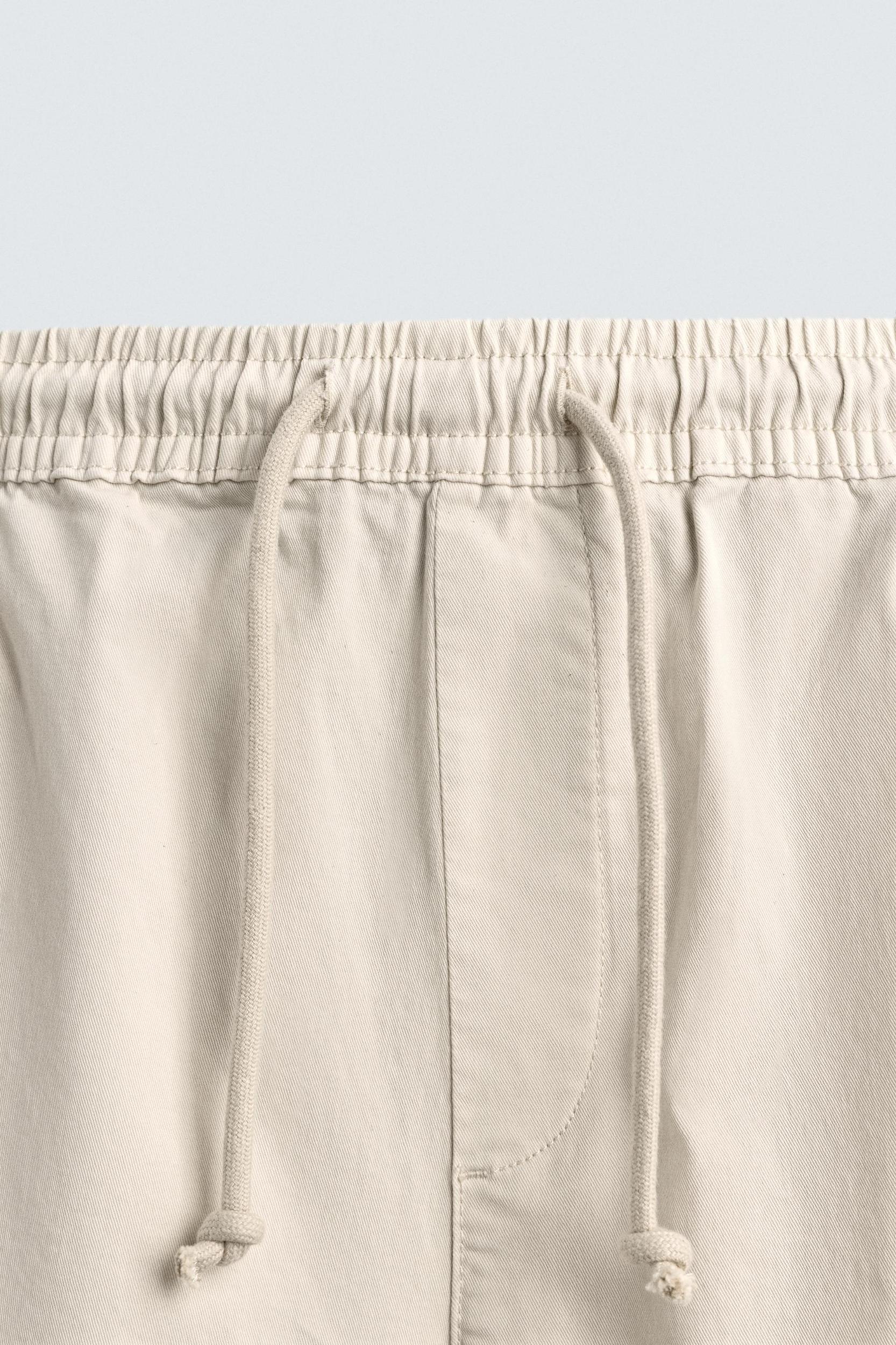 SLIM FIT CARGO PANTS Product Image