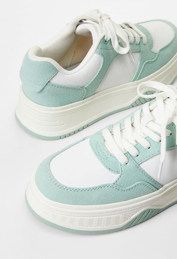 Billie Court Sneaker Product Image