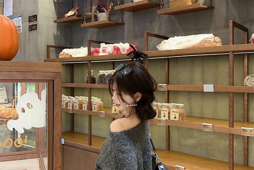 Overfit One-Shoulder Knit Sweater / Flared Pants with Fart Curtain Product Image