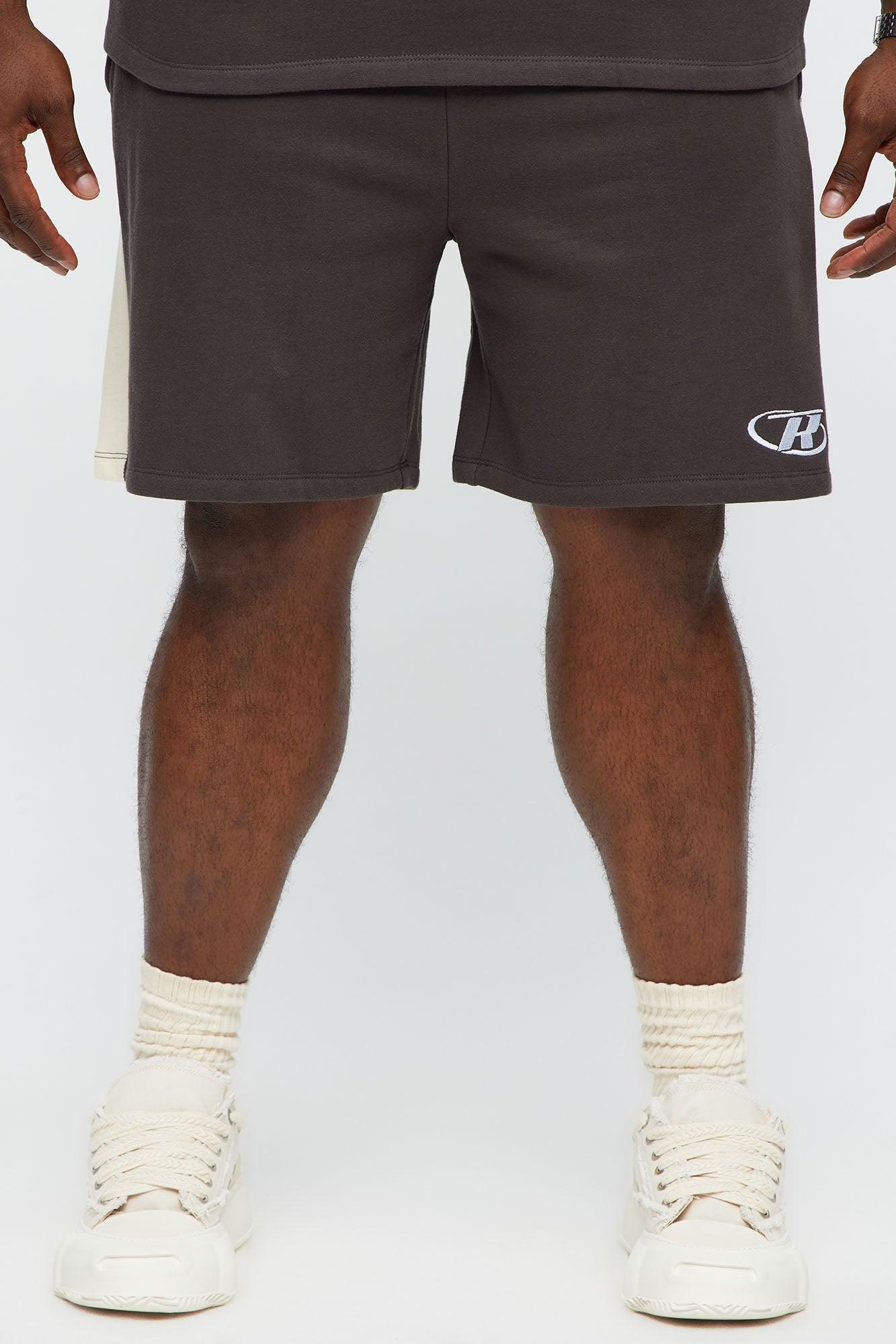 Rook Sweatshorts - Grey Product Image