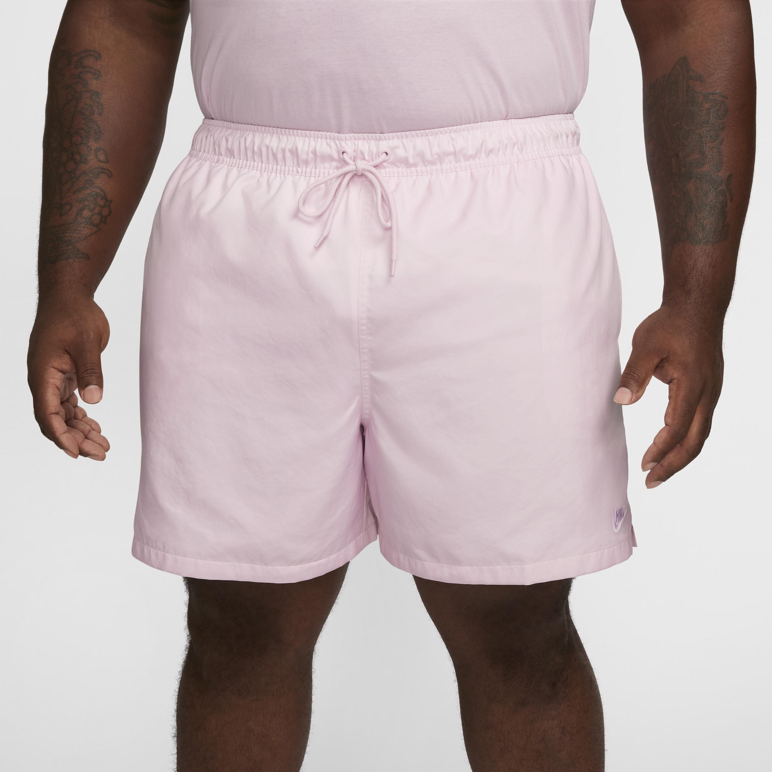 Nike Men's Club Woven Flow Shorts Product Image