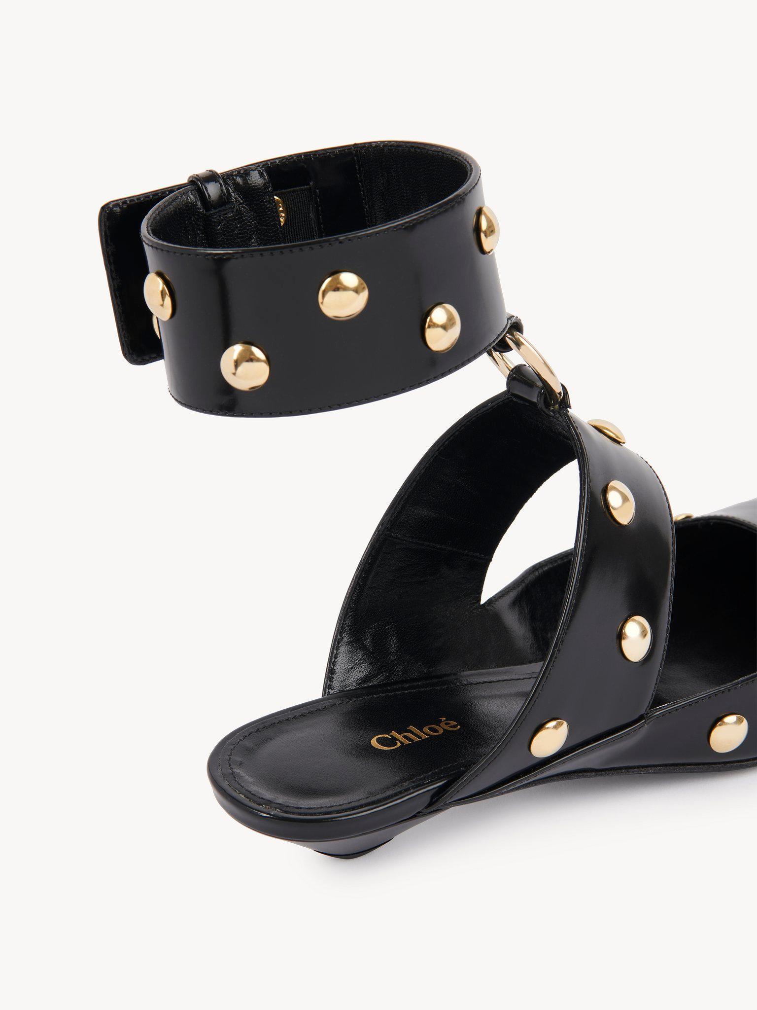 Jade sandal Product Image