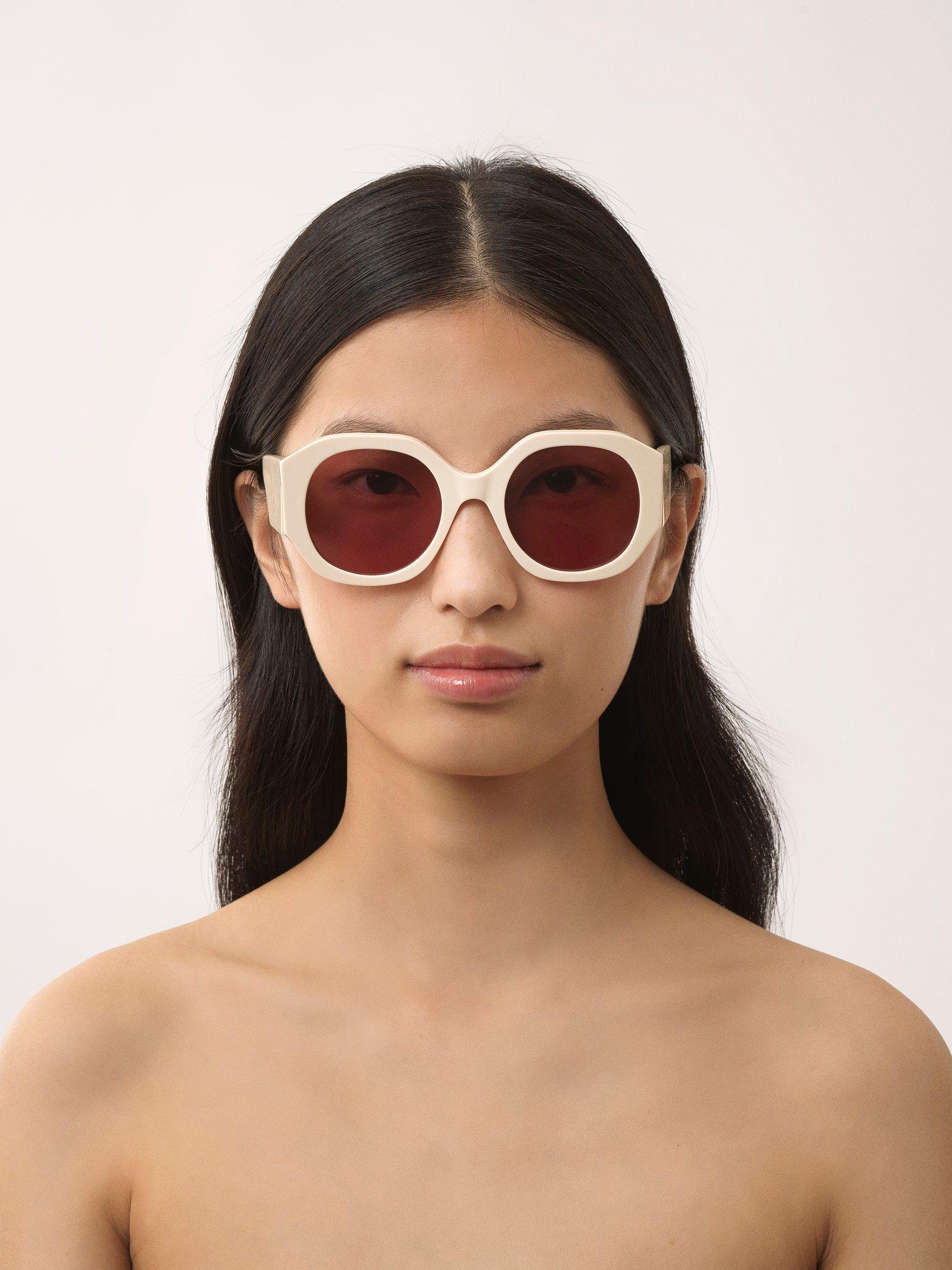 Naomy sunglasses Product Image