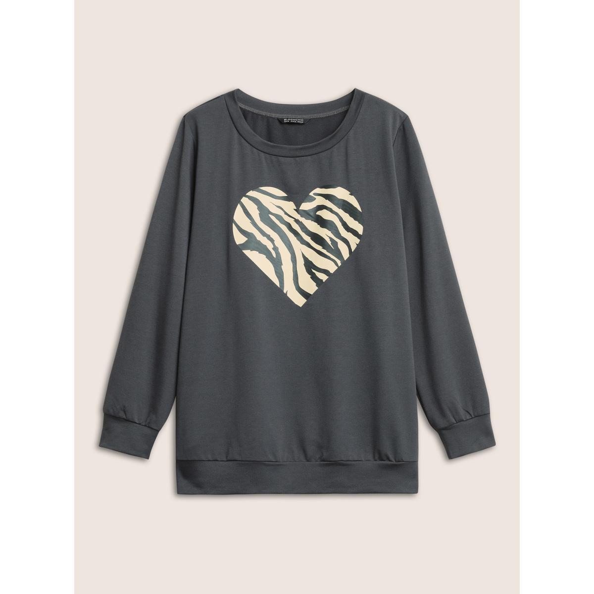 Plus Size Heart Pattern Contrast Crew Neck Sweatshirt Women DimGray Casual Non Everyday Sweatshirts BloomChic 22-24/3X Product Image