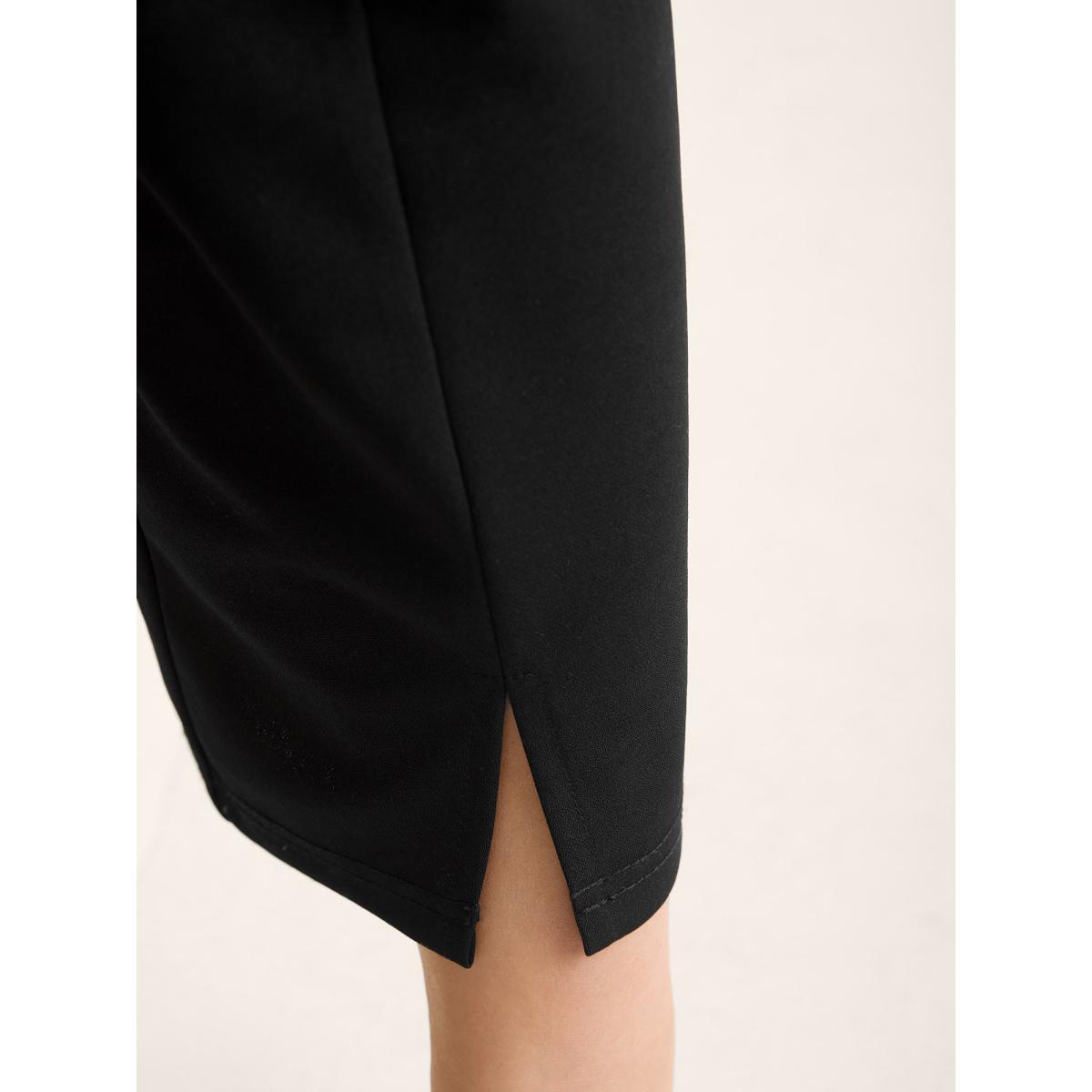 Plus Size Seamed Split Hem Straight-Leg Pants Women Black At the Office Straight Leg Mid Rise Work Pants BloomChic 14-16/1X Product Image