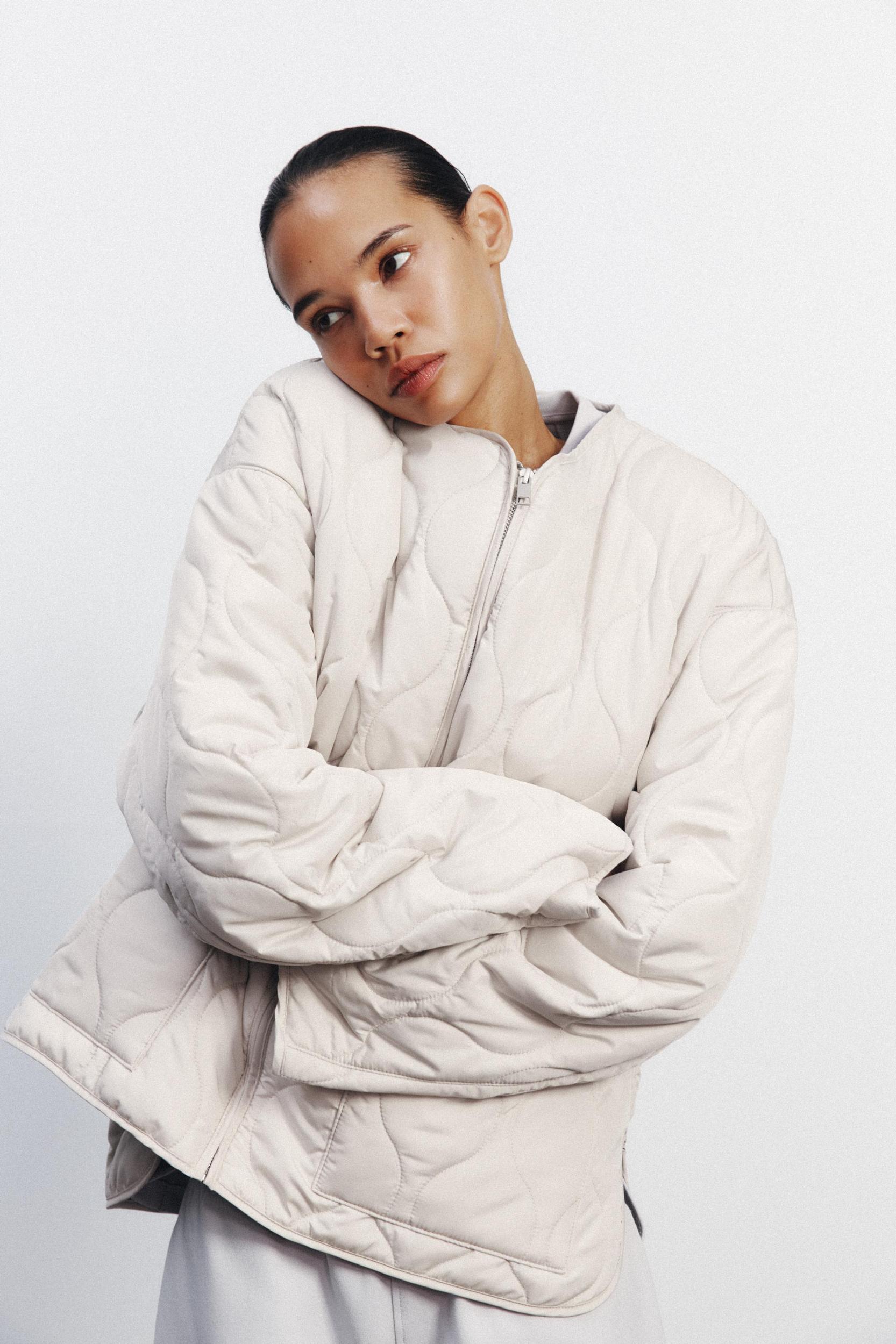 WATER REPELLENT QUILTED JACKET Product Image