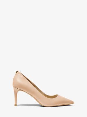 Alina Flex Leather Pump Product Image