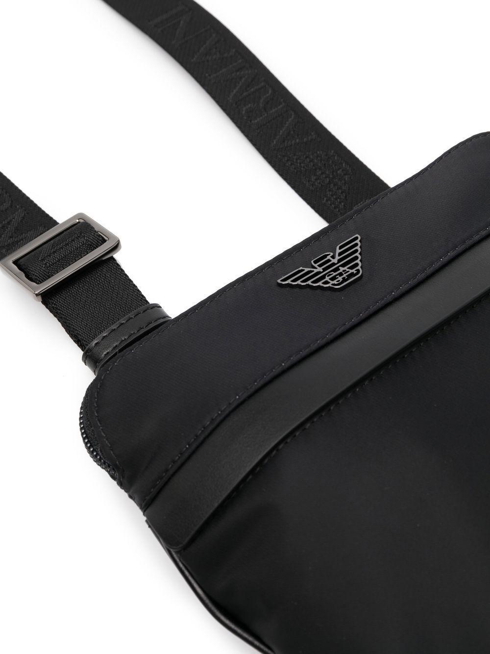 Flat cross body bag Product Image