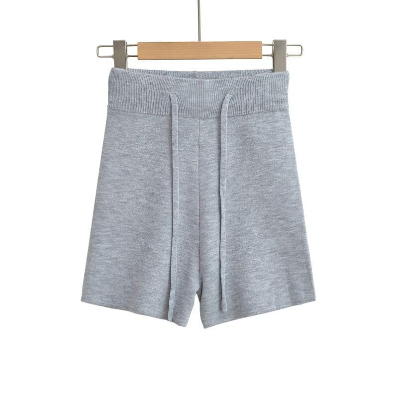 High Waist Plain Knitted Shorts Product Image