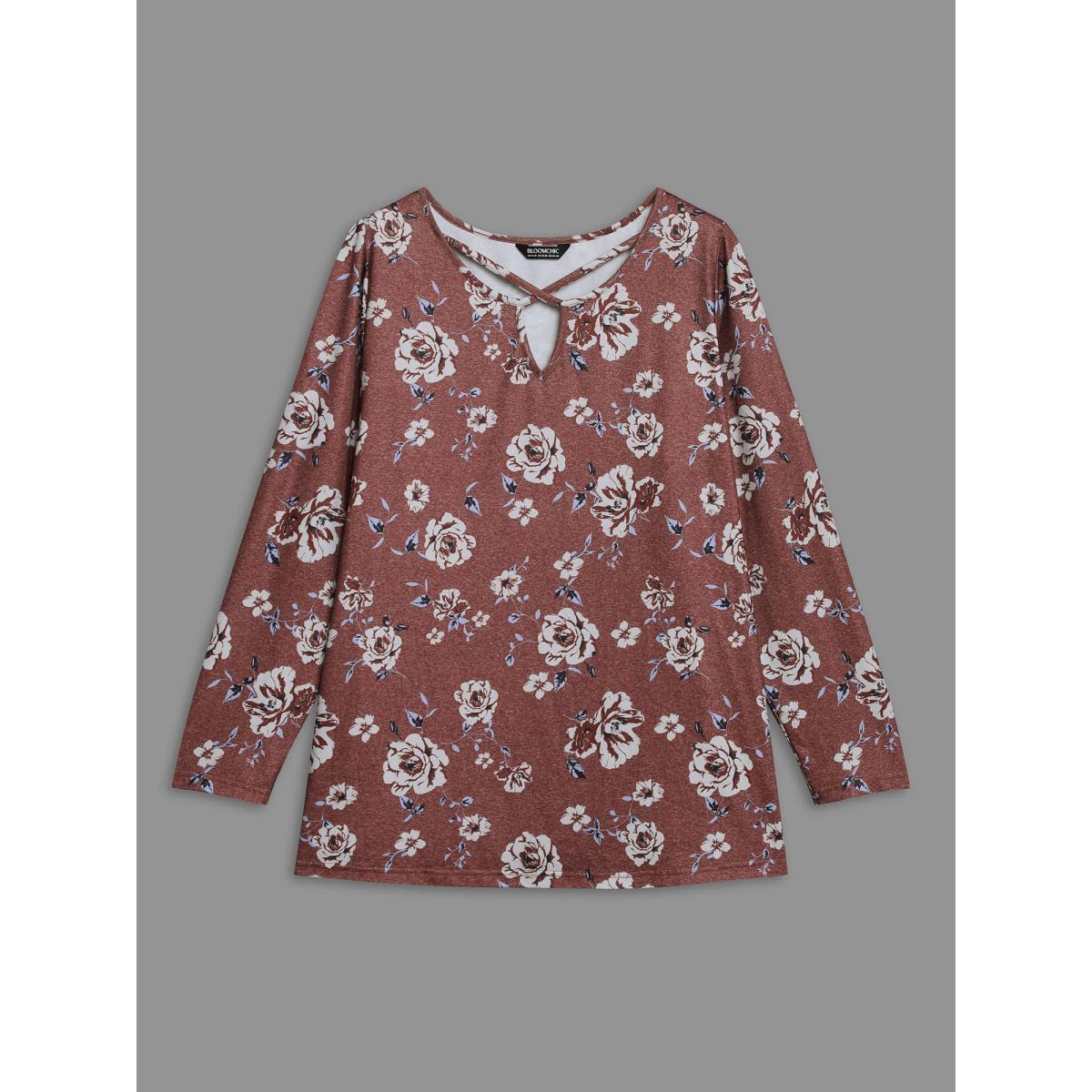 Plus Size Notched Collar Floral Crisscross T-Shirt Scarlet Women Casual Cut-Out Natural Flowers Notched collar Everyday T-shirts BloomChic 22-24/3X Product Image