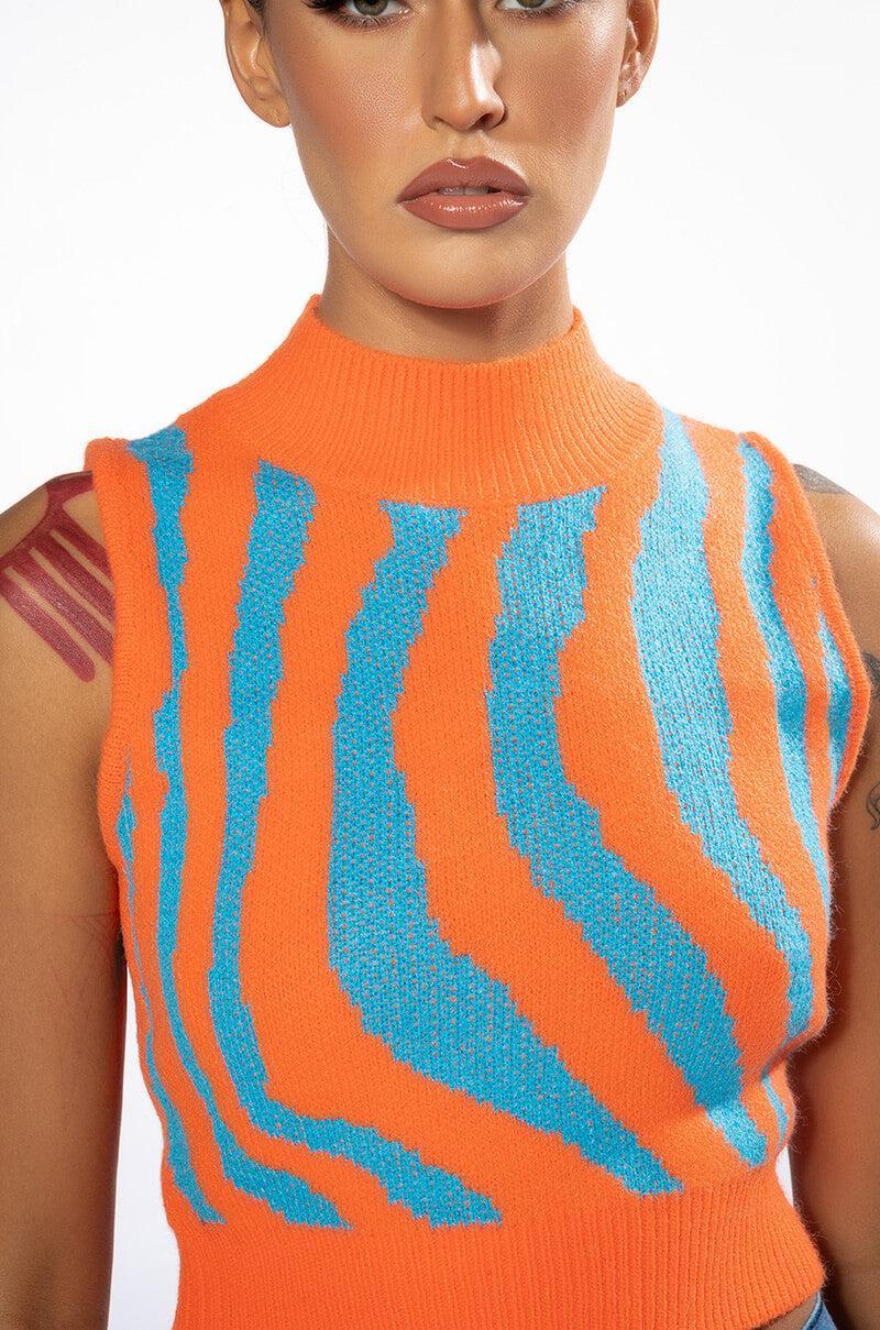 EYE OF THE TIGER SLEEVELESS SWEATER Product Image