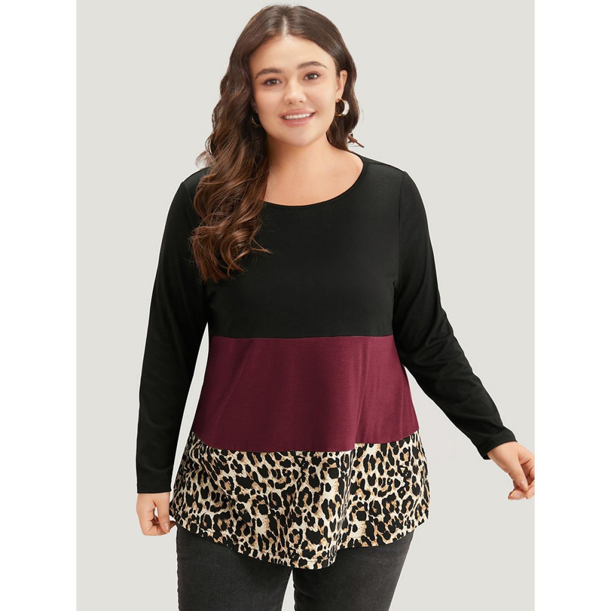 Plus Size Colorblock Leopard Contrast Round Neck T-shirt Red Women Casual Contrast Leopard Round Neck Everyday T-shirts BloomChic 10/M Product Image