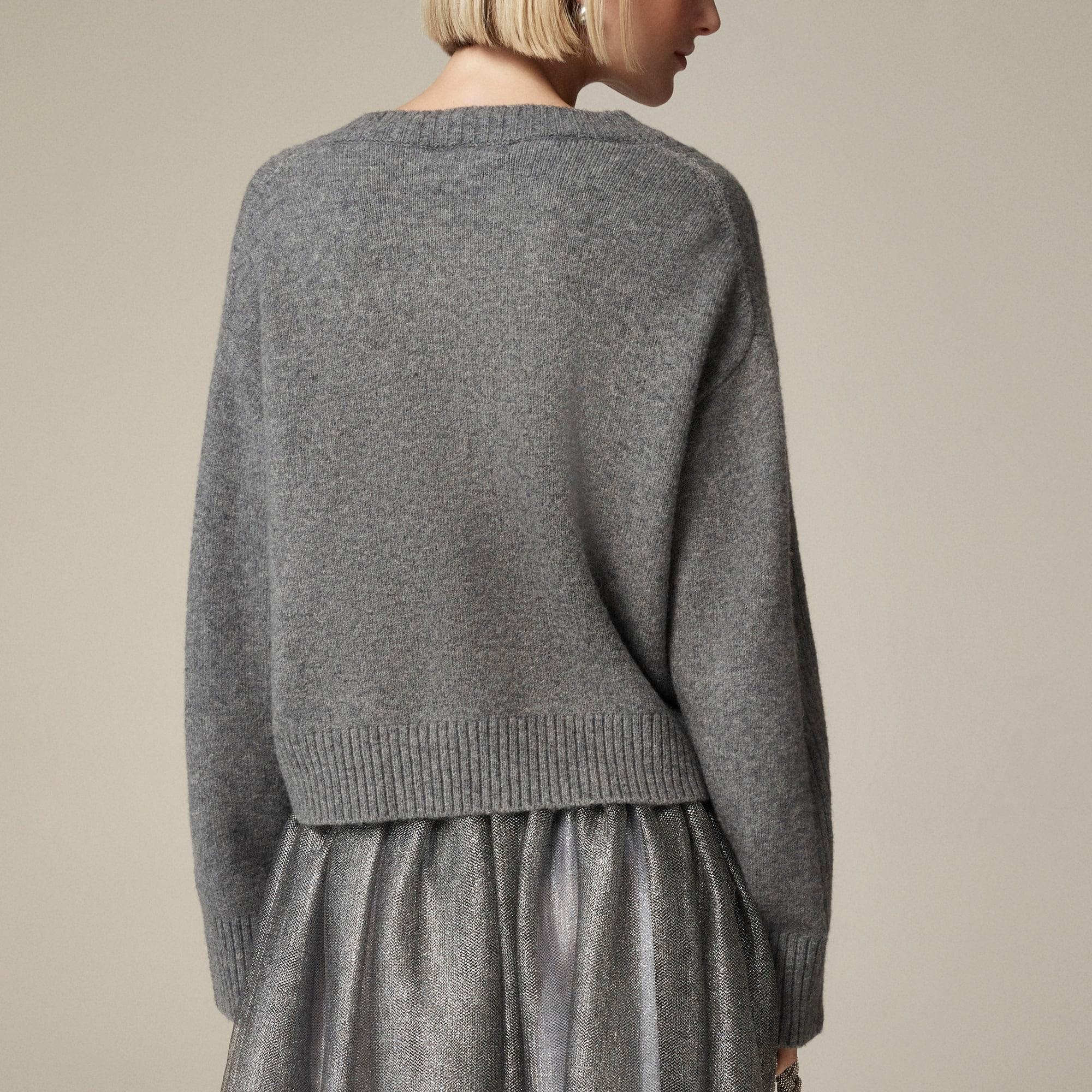 Relaxed V-neck sweater in Supersoft yarn Product Image
