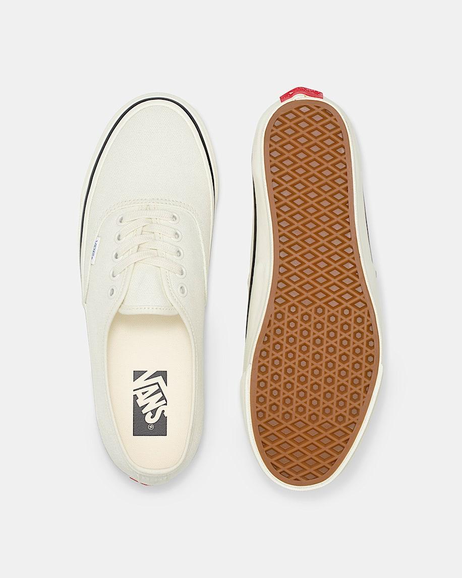 Premium Authentic Duck Canvas Shoe in Marshmallow White| Vans US Product Image