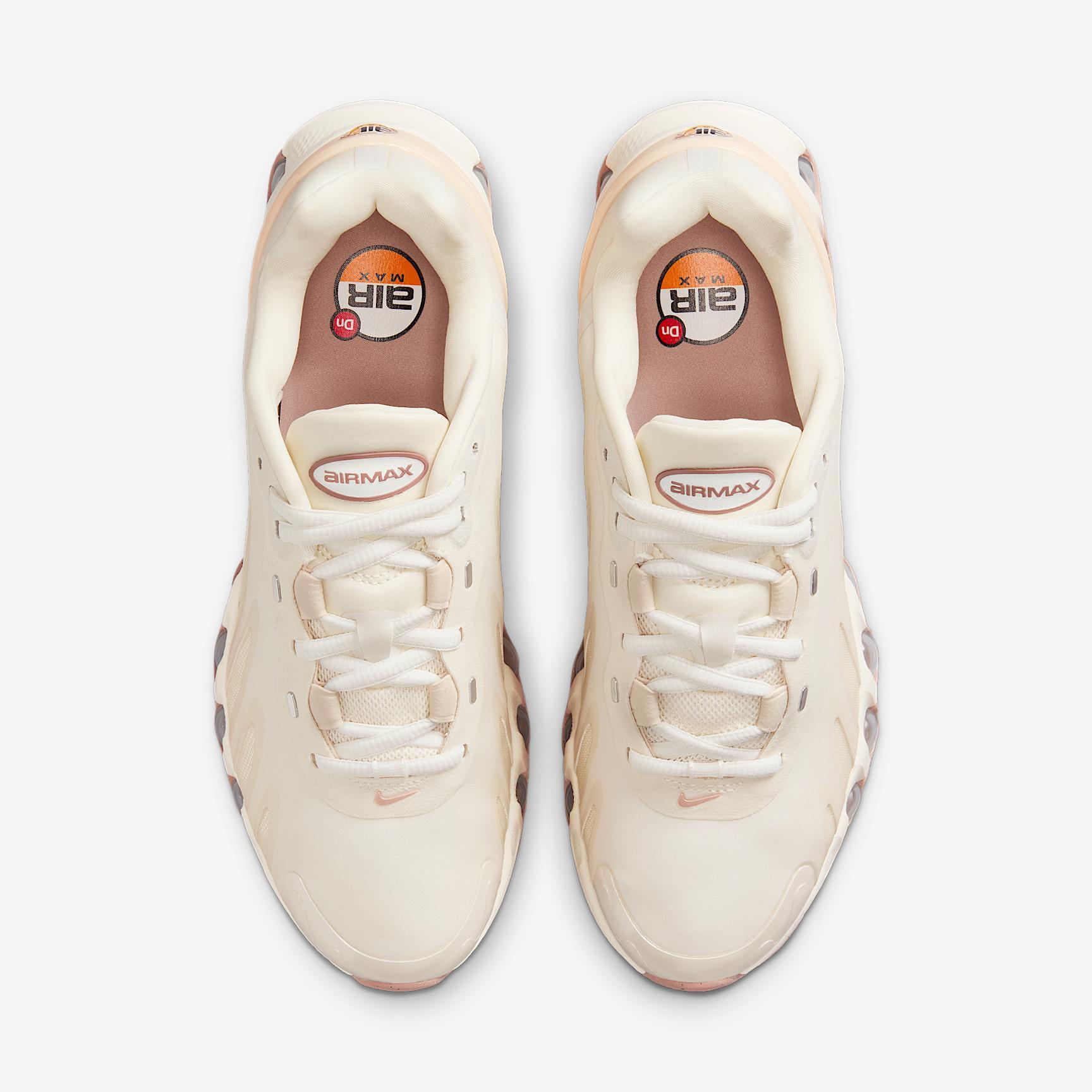 Nike Women's Air Max Dn8 Shoes Product Image