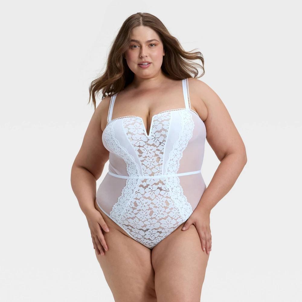 Women's Crochet Lace V-Wire Lingerie Bodysuit - Auden™ White Product Image