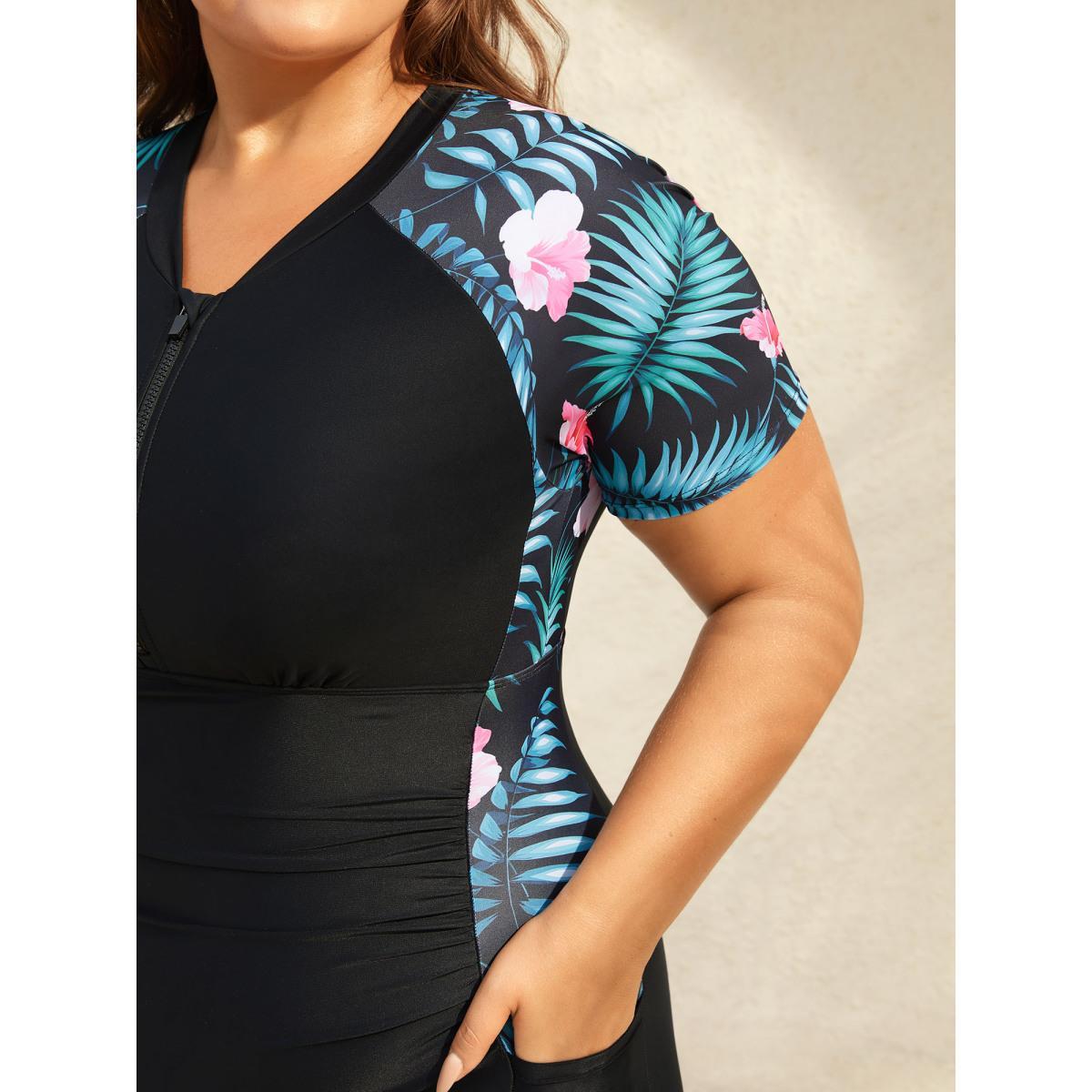 Plus Size Glide Lock Zipper Pockets One-Piece Swimsuit Women's Swimwear Black Beach Gathered Curve Bathing Suits High stretch One Pieces BloomChic 26/4X Product Image