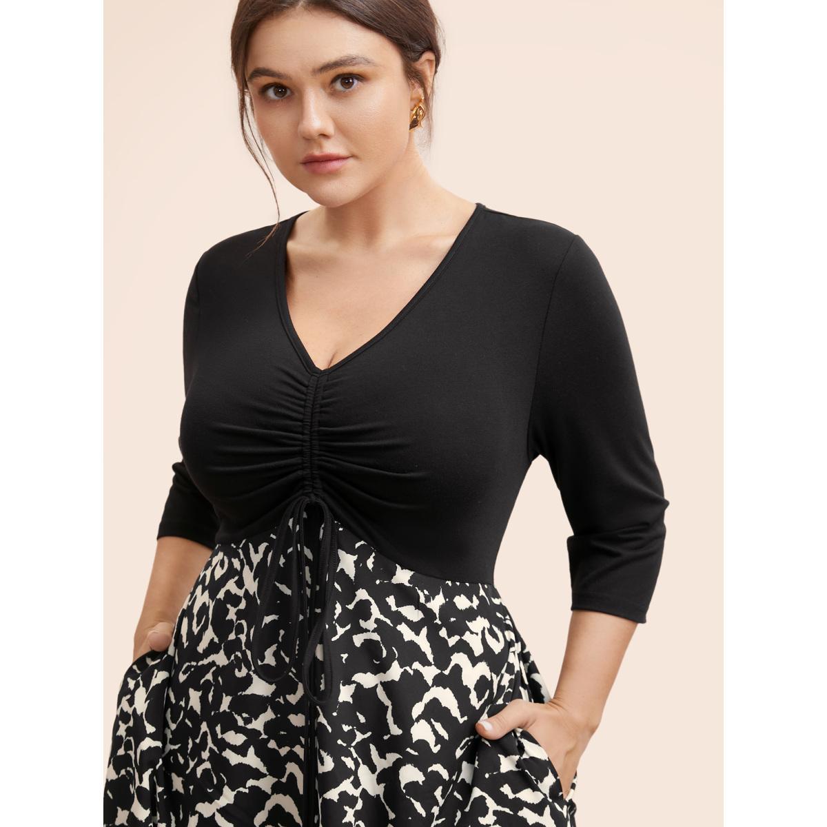 Plus Size V Neck Patchwork Drawstring Dress Black Women Elegant Patchwork V-neck Elbow-length sleeve Curvy BloomChic 26/4X Product Image