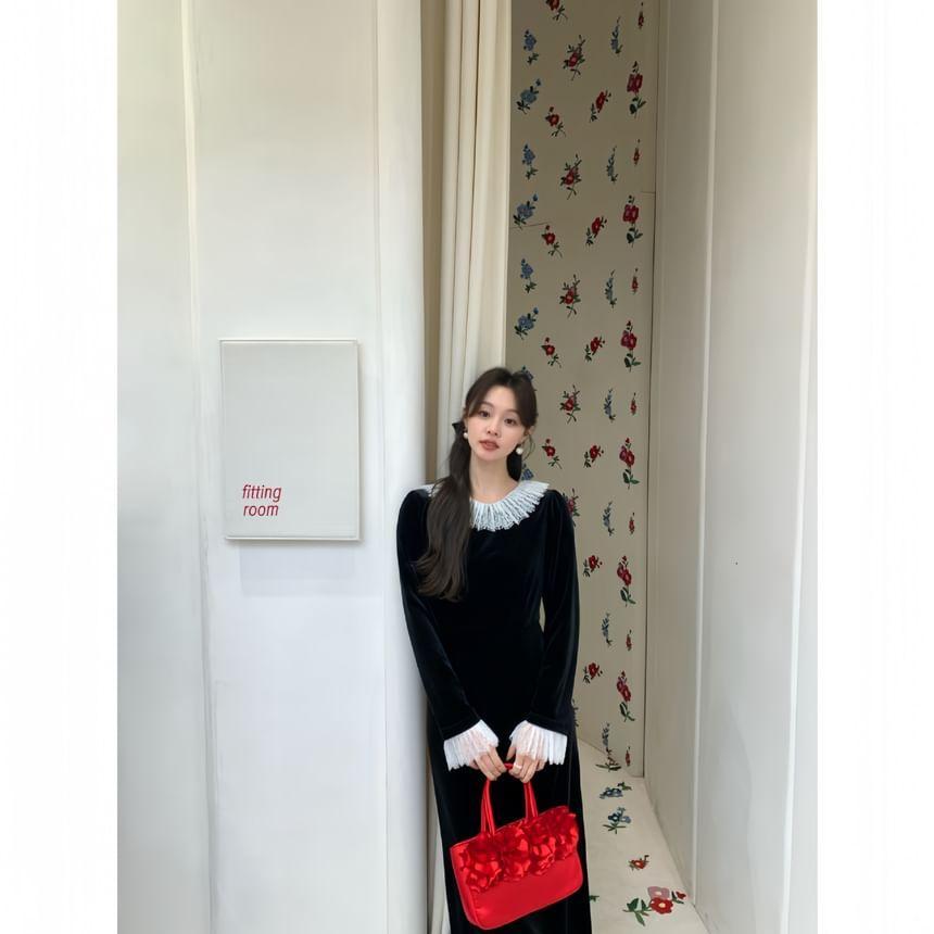 Long Sleeve Round Neck Lace Trim Velvet Midi A-Line Dress Product Image