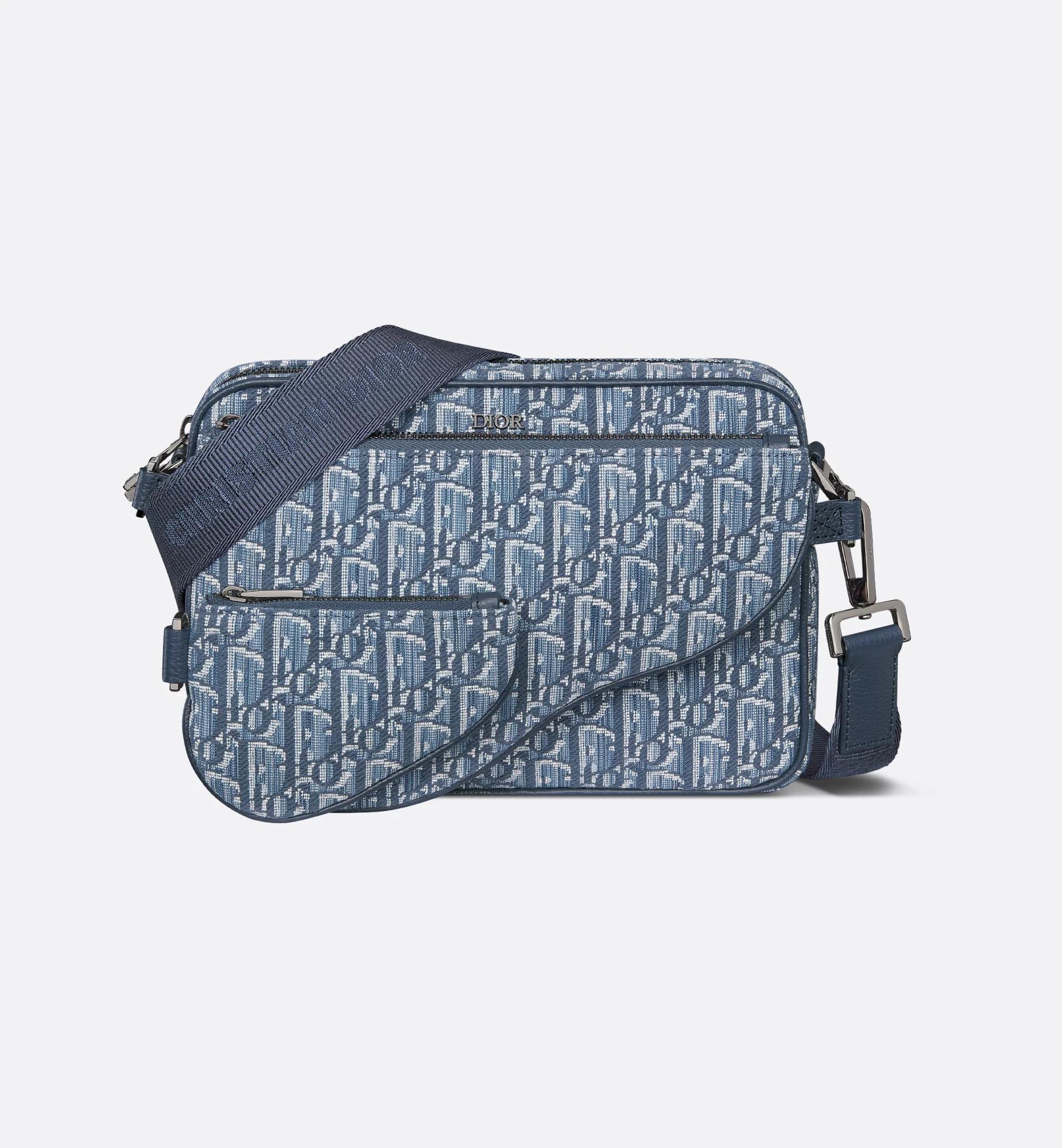 Saddle Triple Pouch Product Image