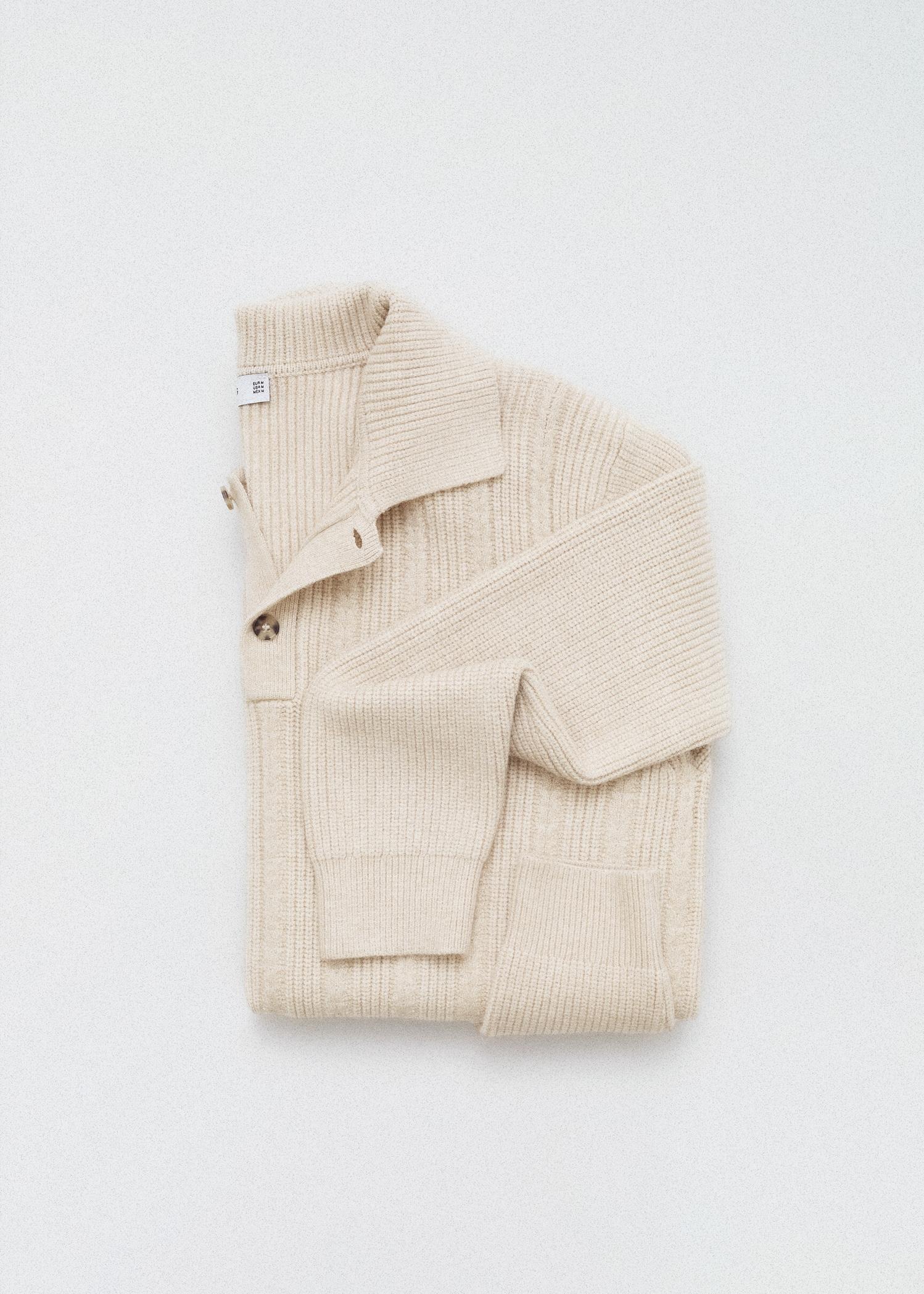 Knitted structured polo sweater - Men | MANGO USA Product Image