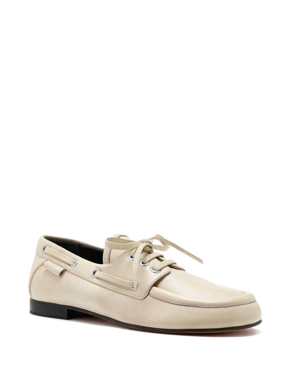 Deck shoes Product Image