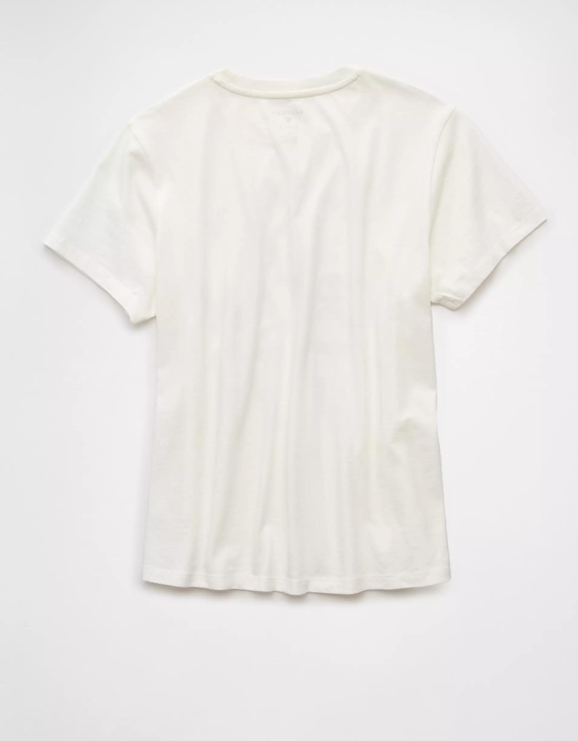AE Classic Graphic T-Shirt Product Image