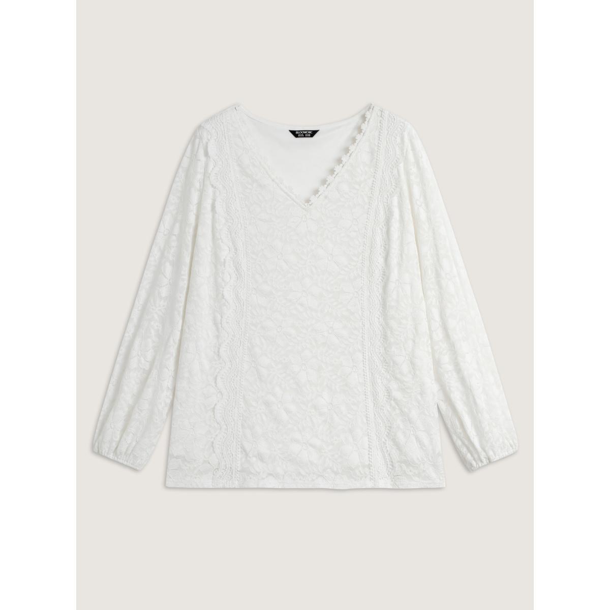 Plus Size WhiteSmoke Stretchy Floral Lace V-Neck Blouse Women Extra Long Sleeve V-neck Everyday-Elegant Blouses BloomChic 30/6X Product Image