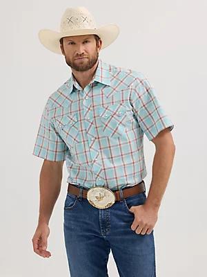 Men's Wrangler Retro® Short Sleeve Sawtooth Pocket Western Snap Shirt in Icy Sea Product Image