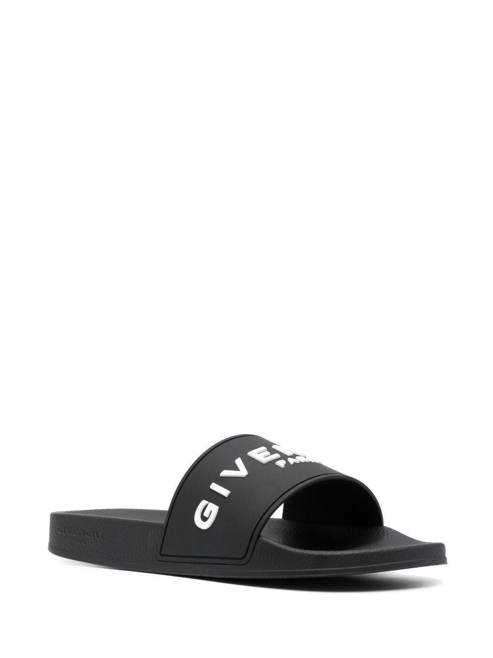logo-debossed slides Product Image