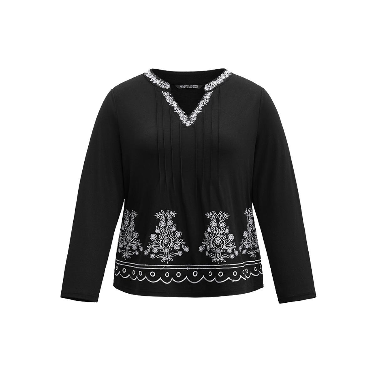 Plus Size Floral Embroidered Notched Pleated T-shirt Black Women Elegant Contrast Silhouette Floral Print Notched collar Dailywear T-shirts BloomChic 28/5X Product Image