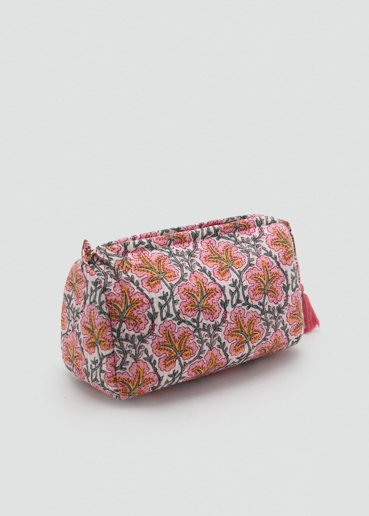 Textured cotton cosmetic bag - Women | MANGO USA Product Image