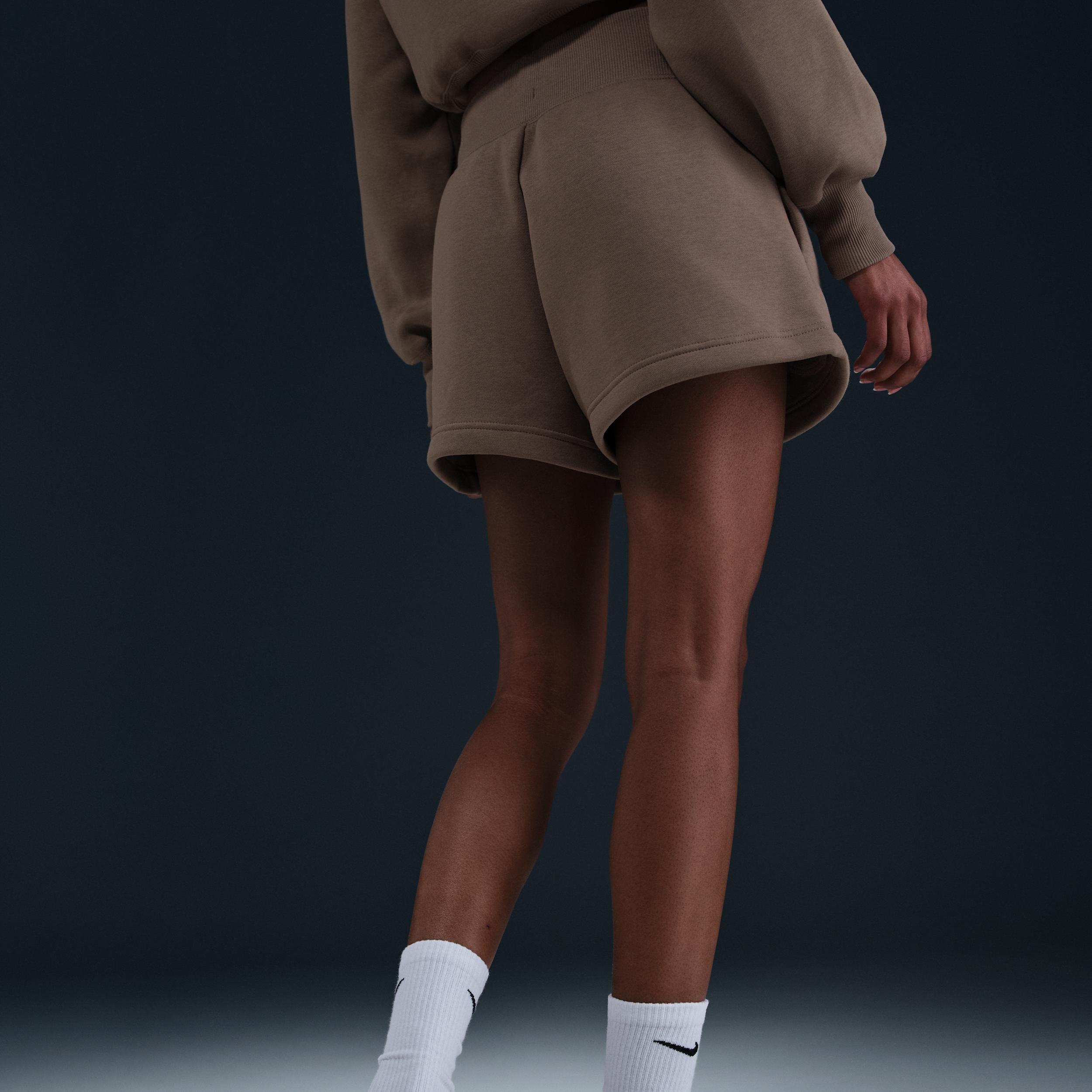 Women's Nike Sportswear Phoenix Fleece High-Waisted Loose Shorts Product Image