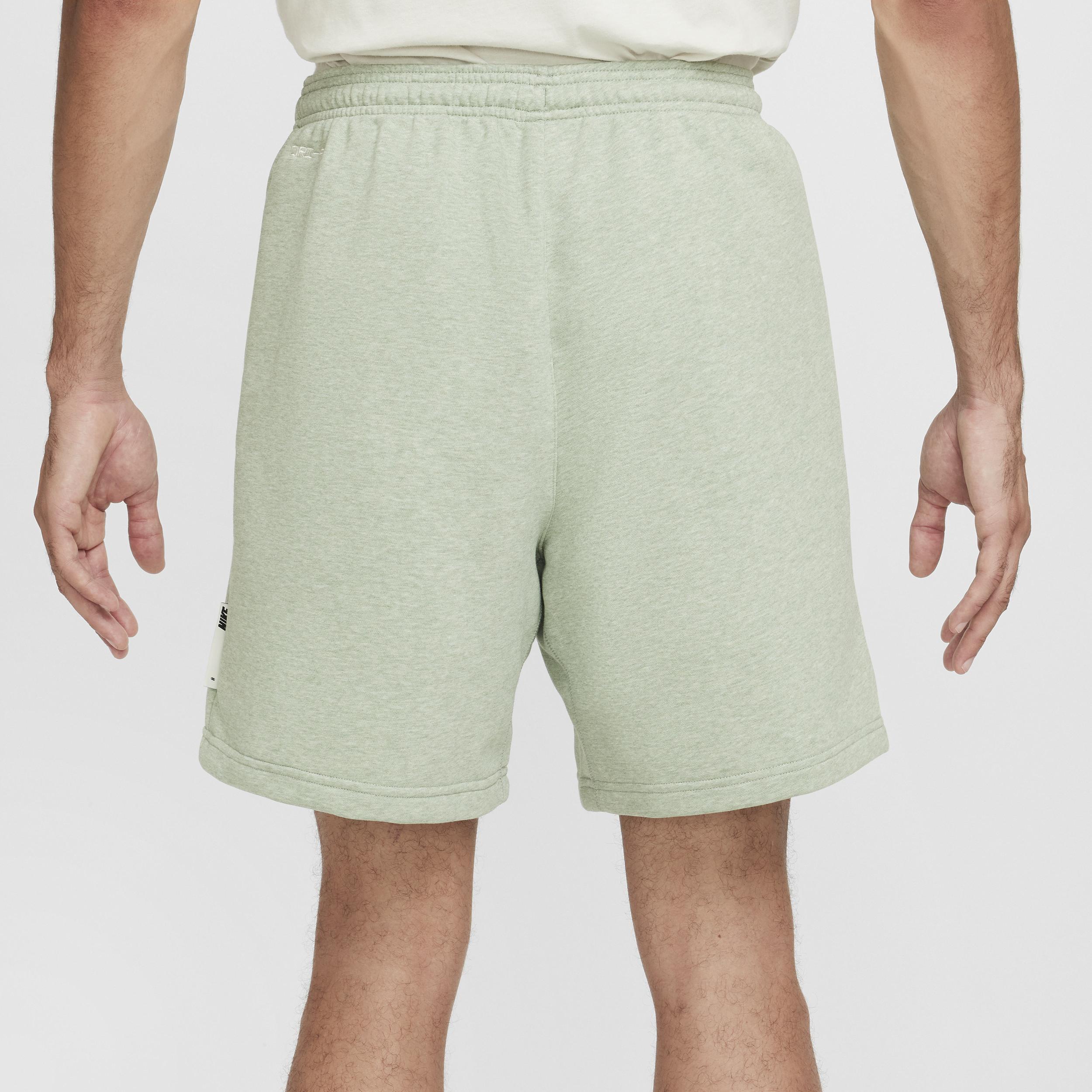 Nike Mens Standard Issue 8 Dri-FIT Fleece Basketball Shorts Product Image