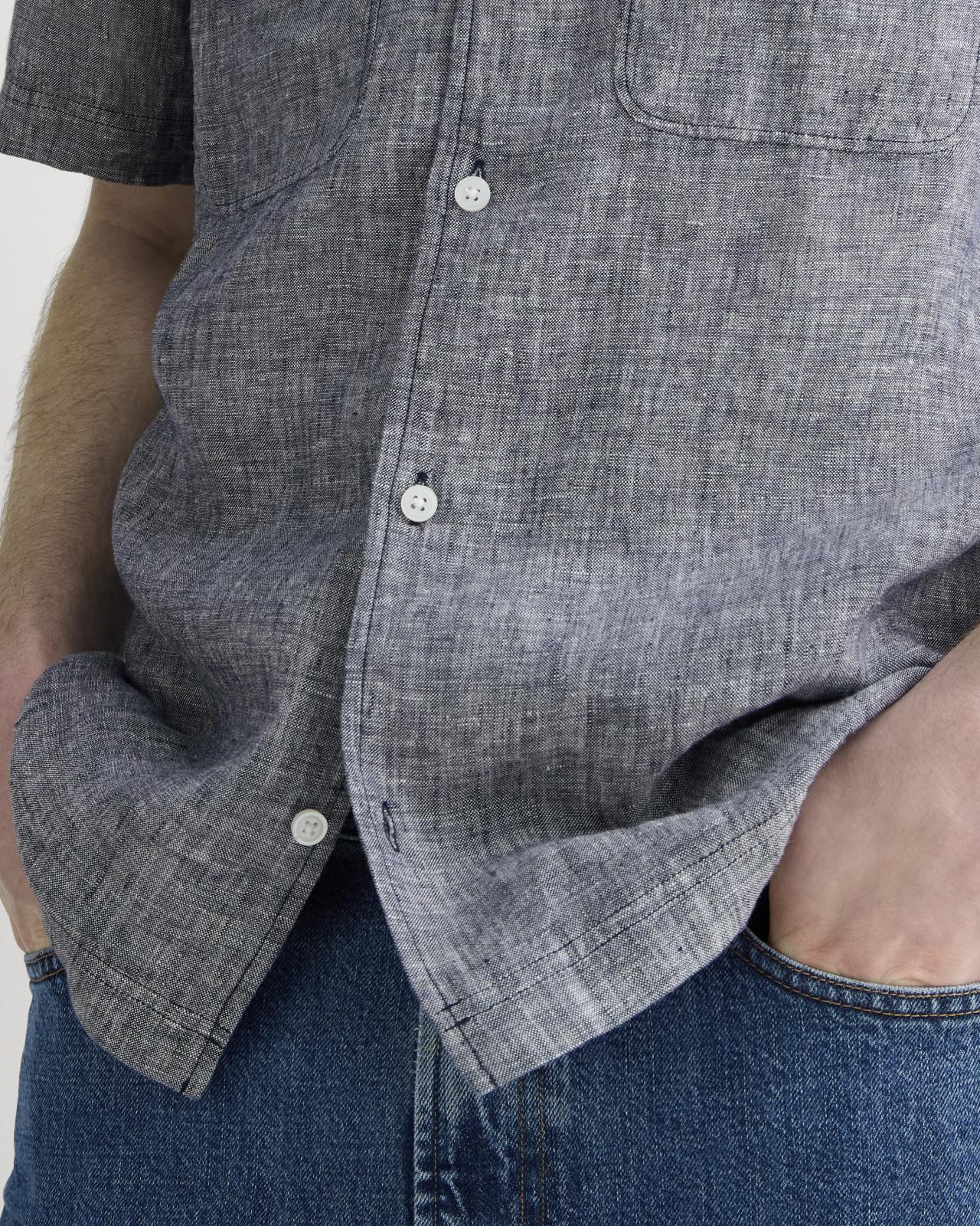 The Resort Shirt in Linen Product Image