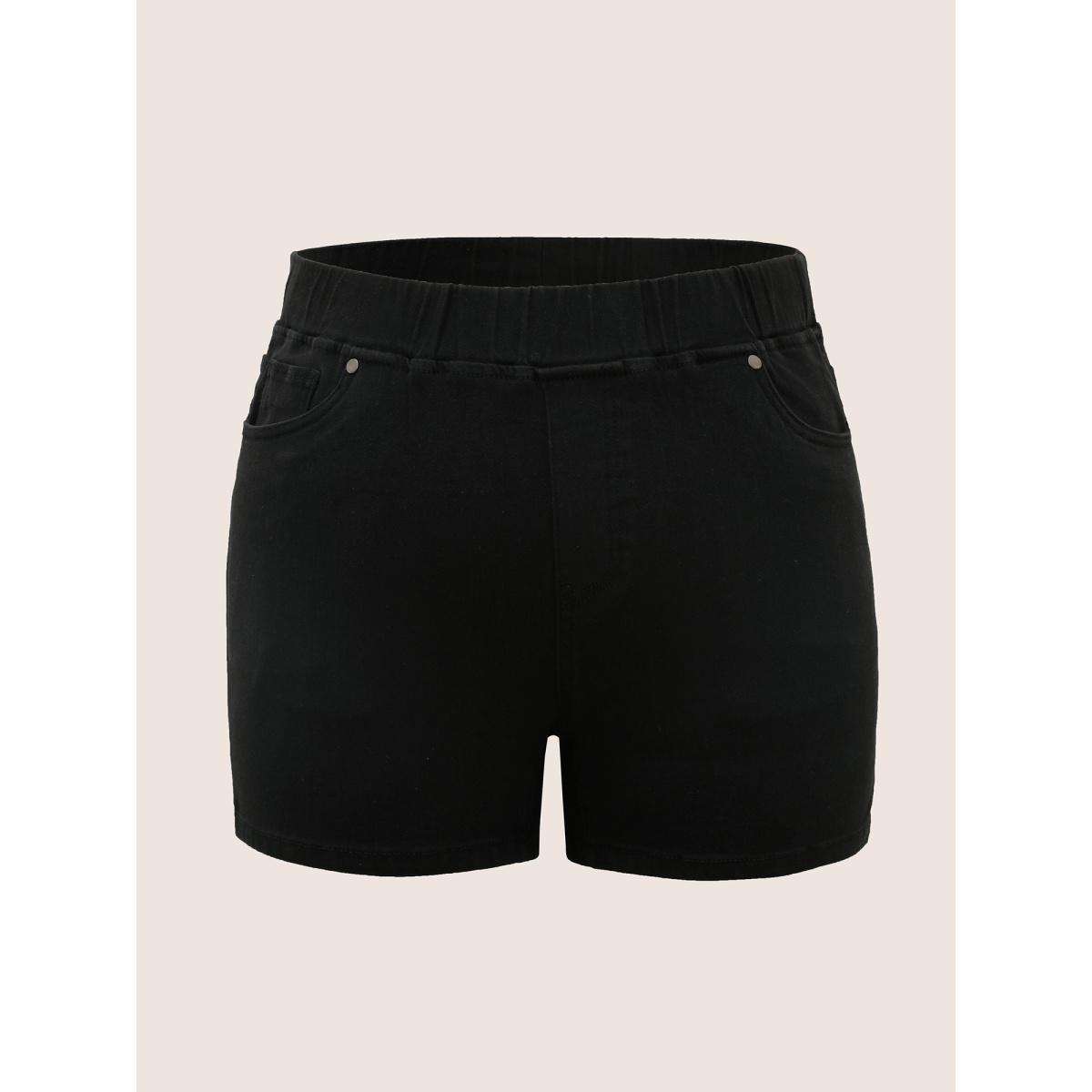 Plus Size Black Wash Slit Hem Slim Denim Shorts Women Denimblack Slit High stretch Everyday Slanted pocket Casual Denim Shorts BloomChic 20/2X Product Image